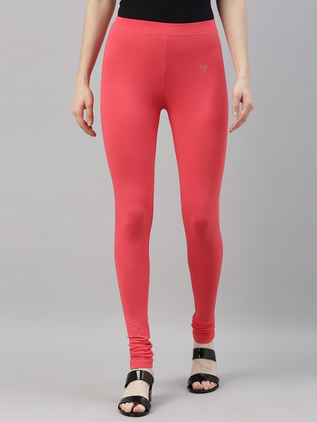 

TWIN BIRDS Women Coral Pink Solid Churidar-Length Leggings