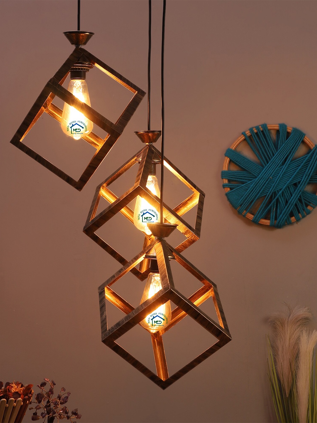

MFD HOME FURNISHING Bronze-Toned Self Design Quirky Cluster Light