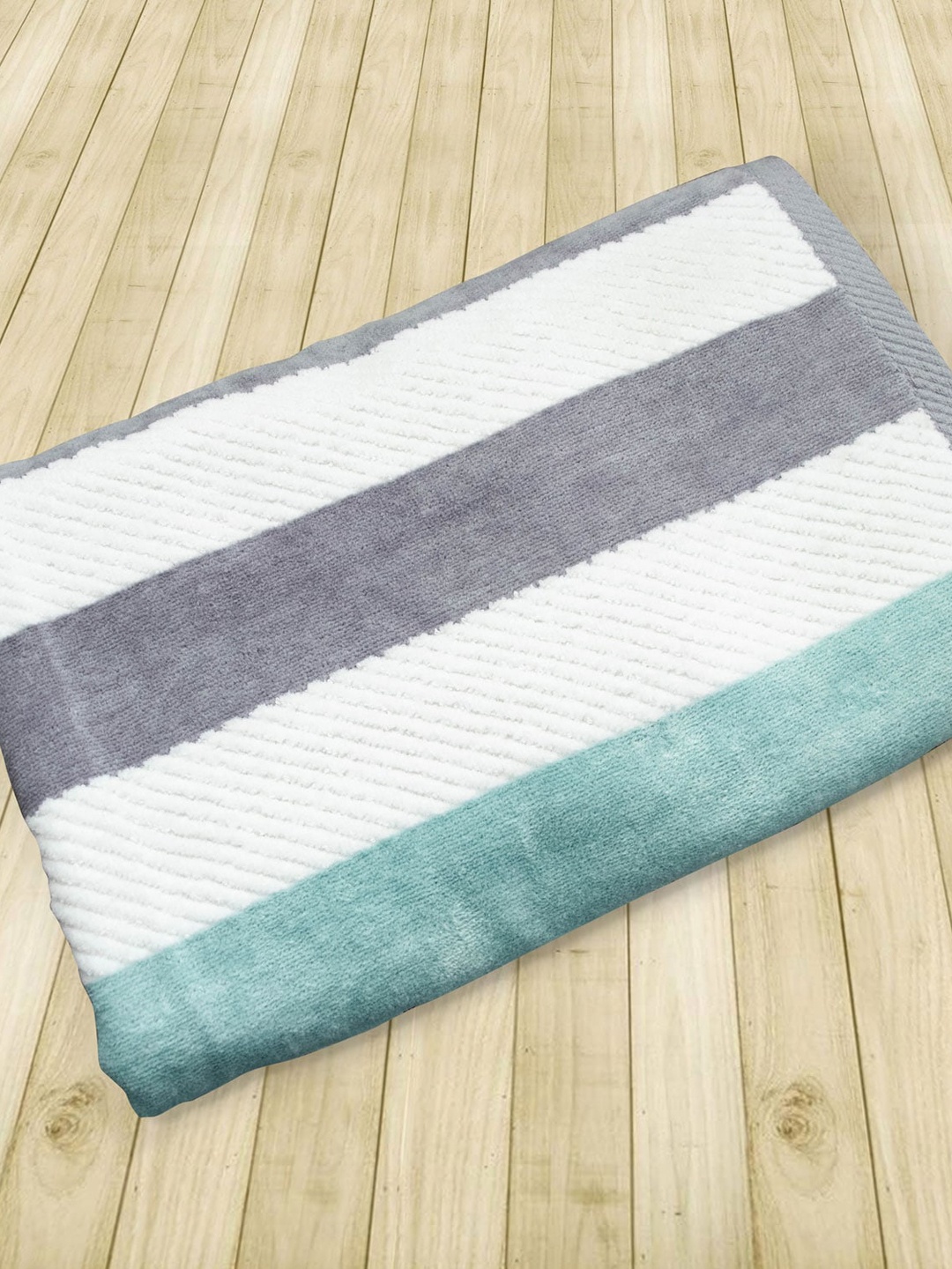 

St Cloud Grey & White Cabana Striped Cotton Velour Bath Towel
