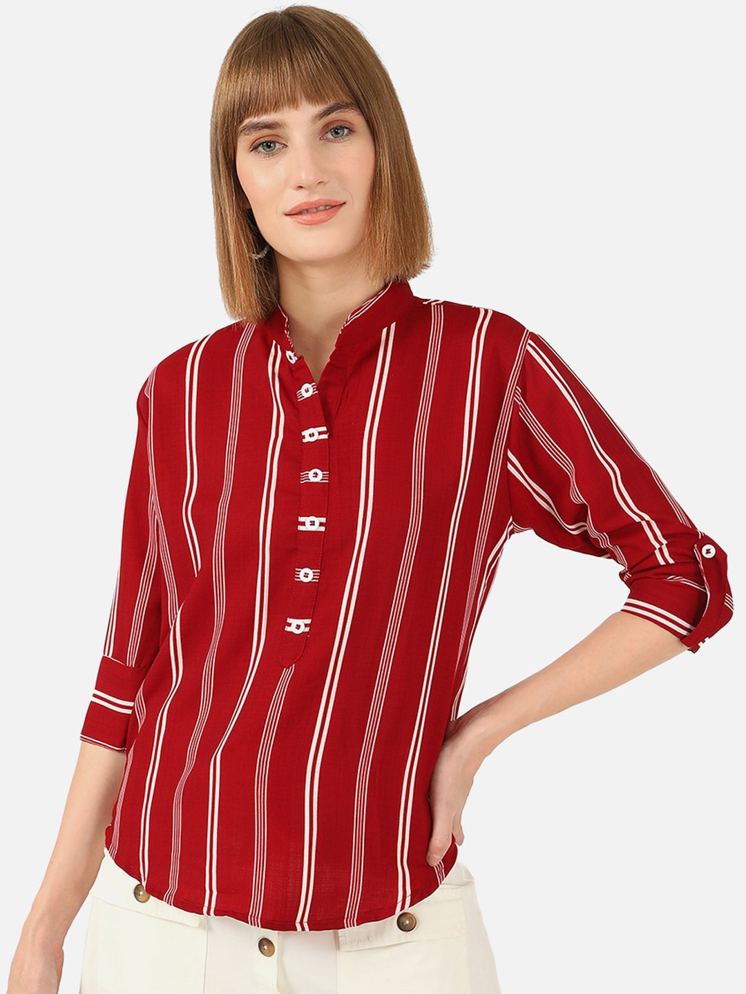 

V2 Value & Variety Red & White Striped Mandarin Collar Shirt Style Top