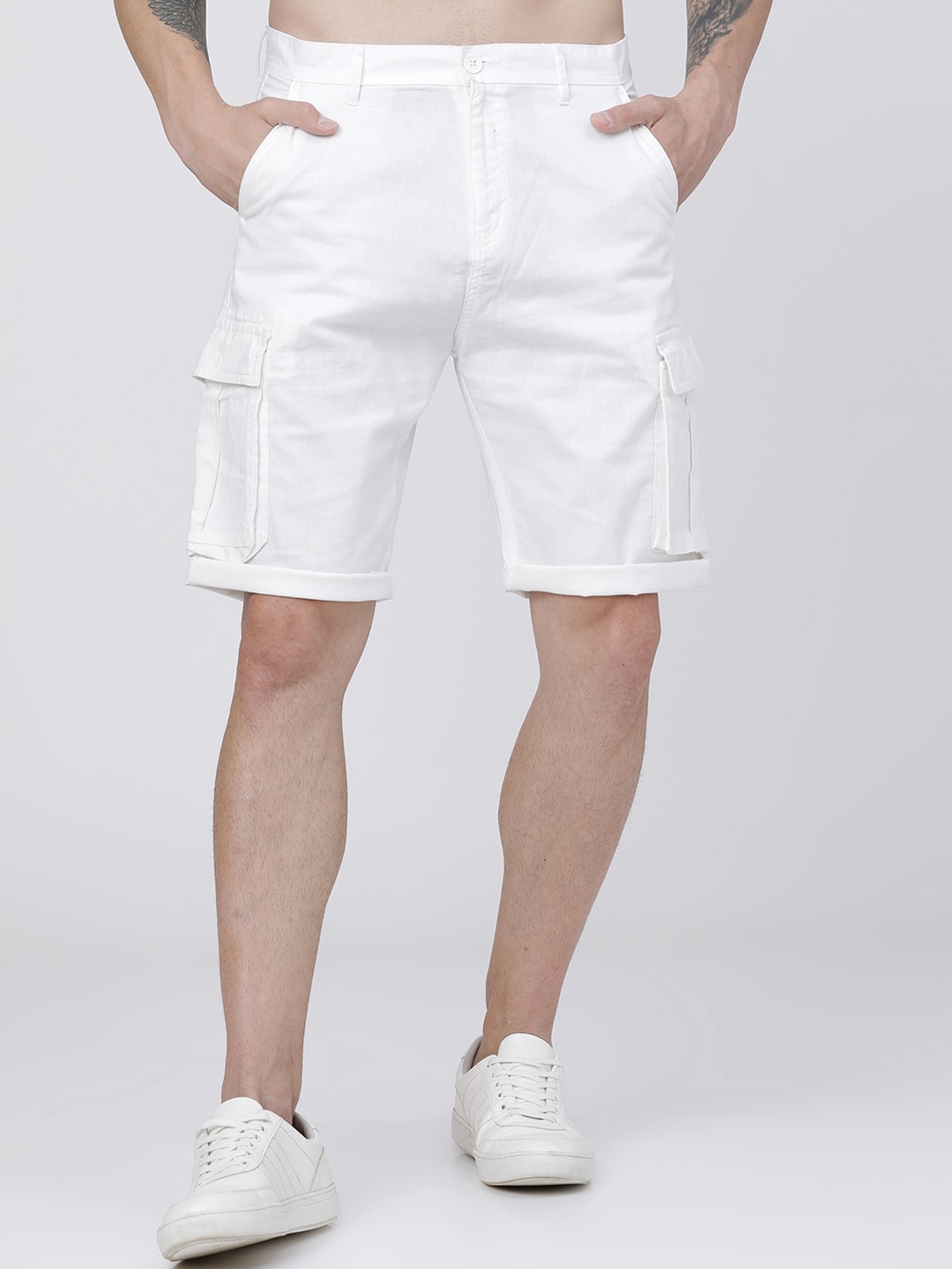 

HIGHLANDER Men White Solid Slim Fit Cotton Cargo Shorts