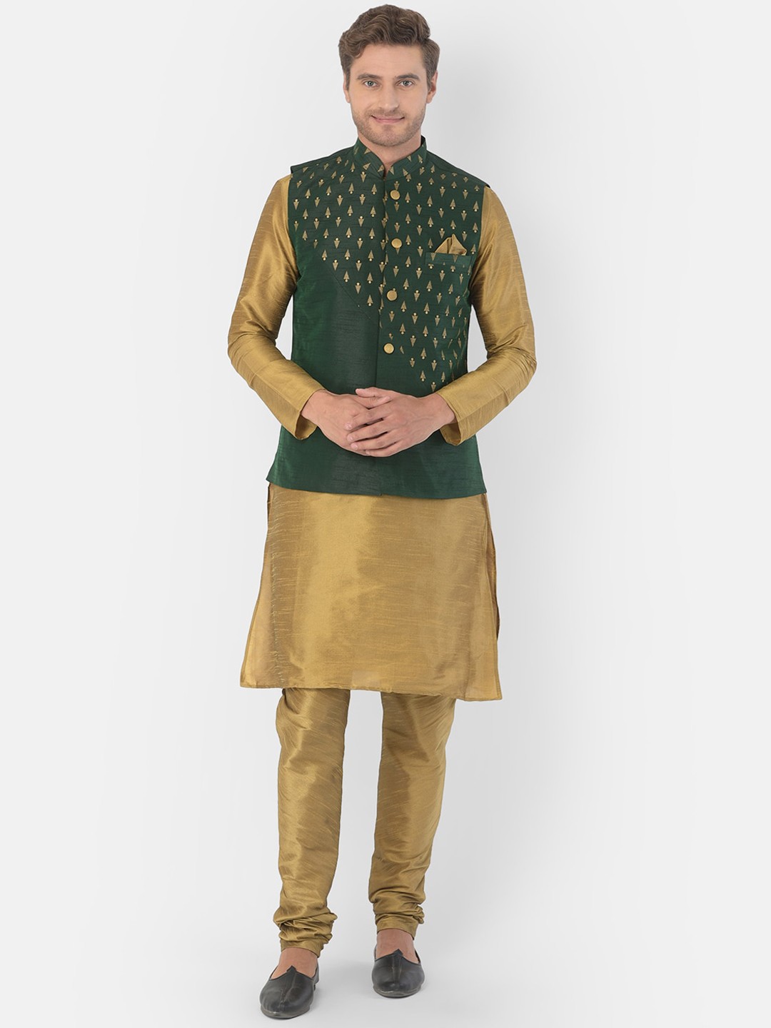

DEYANN Men Gold-Toned & Green Solid Kurta with Pyjamas