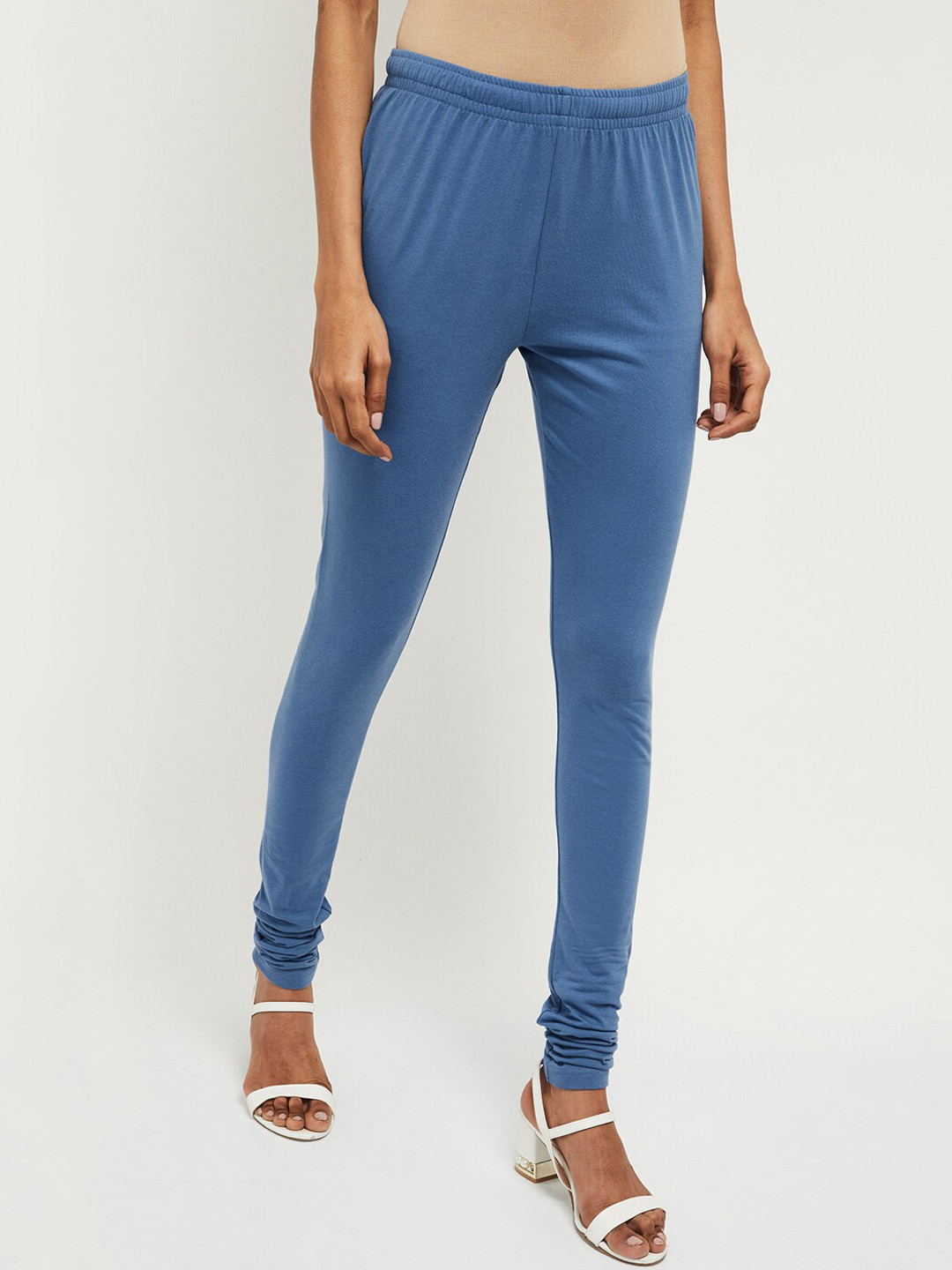 

max Women Blue Solid Churidar