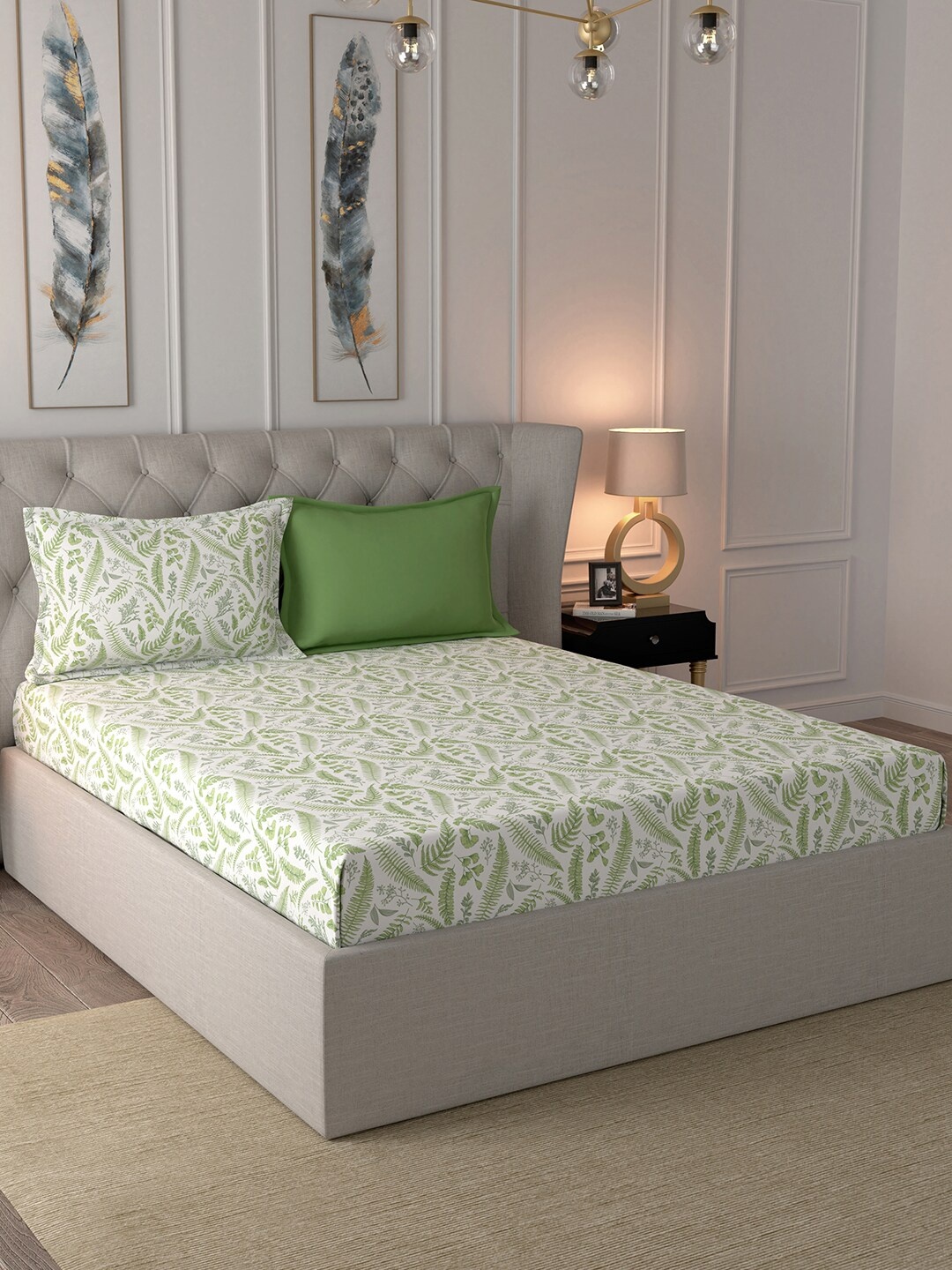 

In-House by maspar White & Green Floral 210 TC Cotton 1 King Bedsheet with 2 Pillow Covers