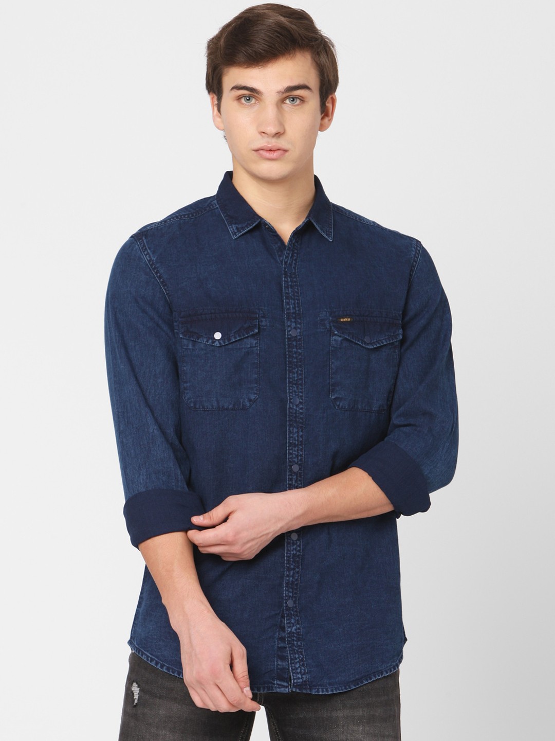 

SPYKAR Men Navy Blue Slim Fit Solid Casual Shirt