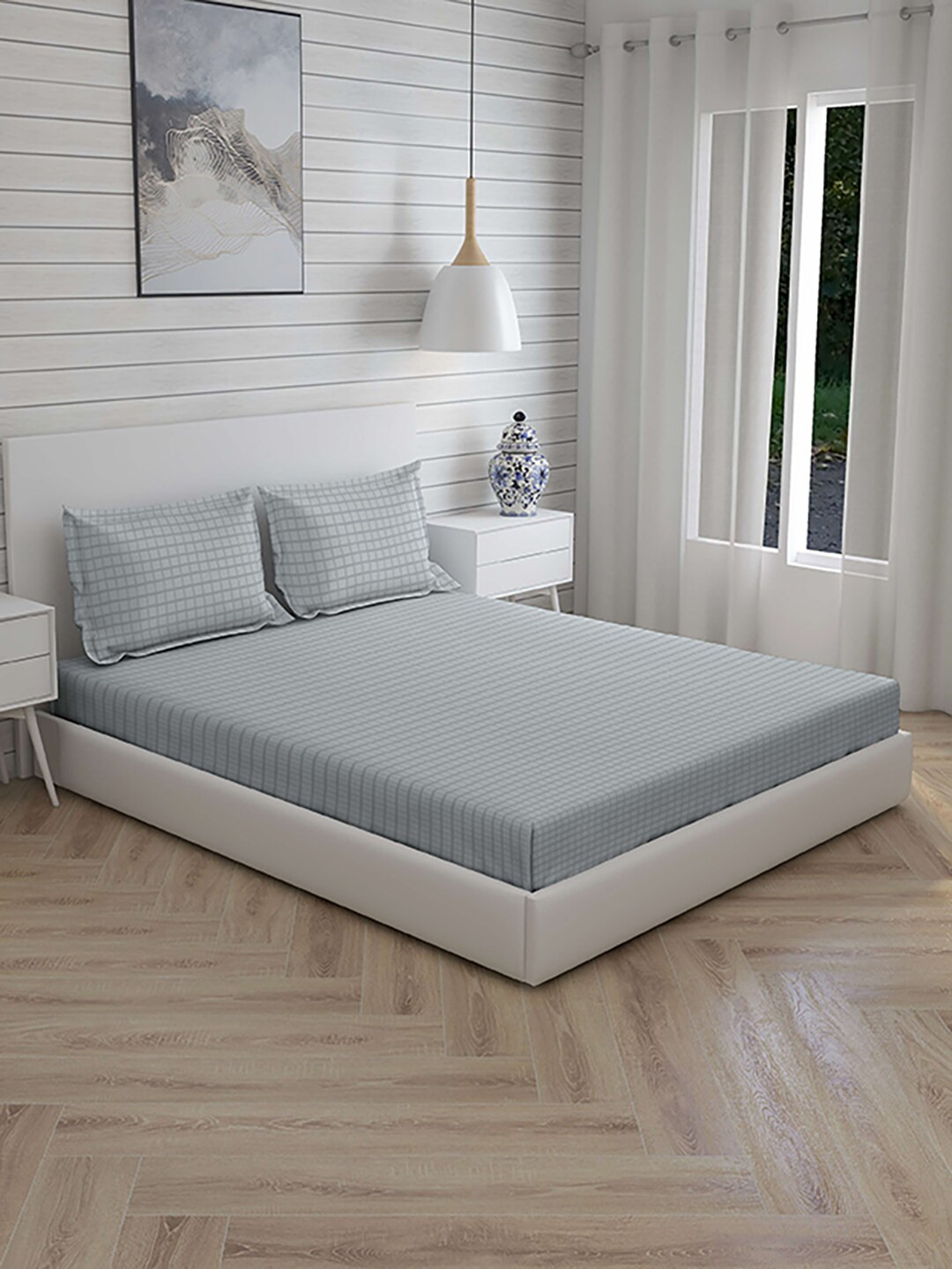 

Boutique Living India Grey Geometric 230 TC Cotton 1 King Bedsheet with 2 Pillow Covers