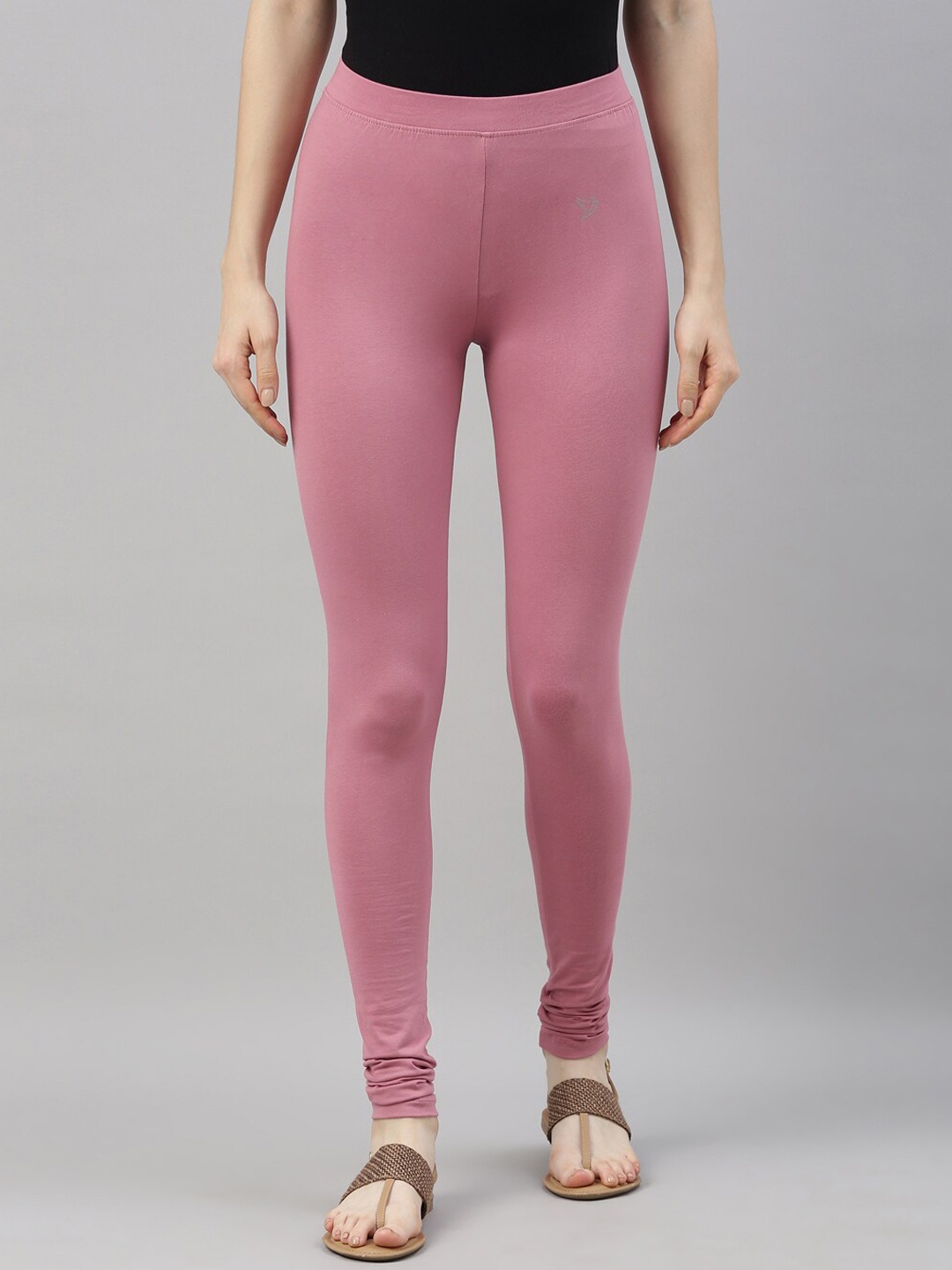 

TWIN BIRDS Women Pink Solid Churidar-Length Leggings