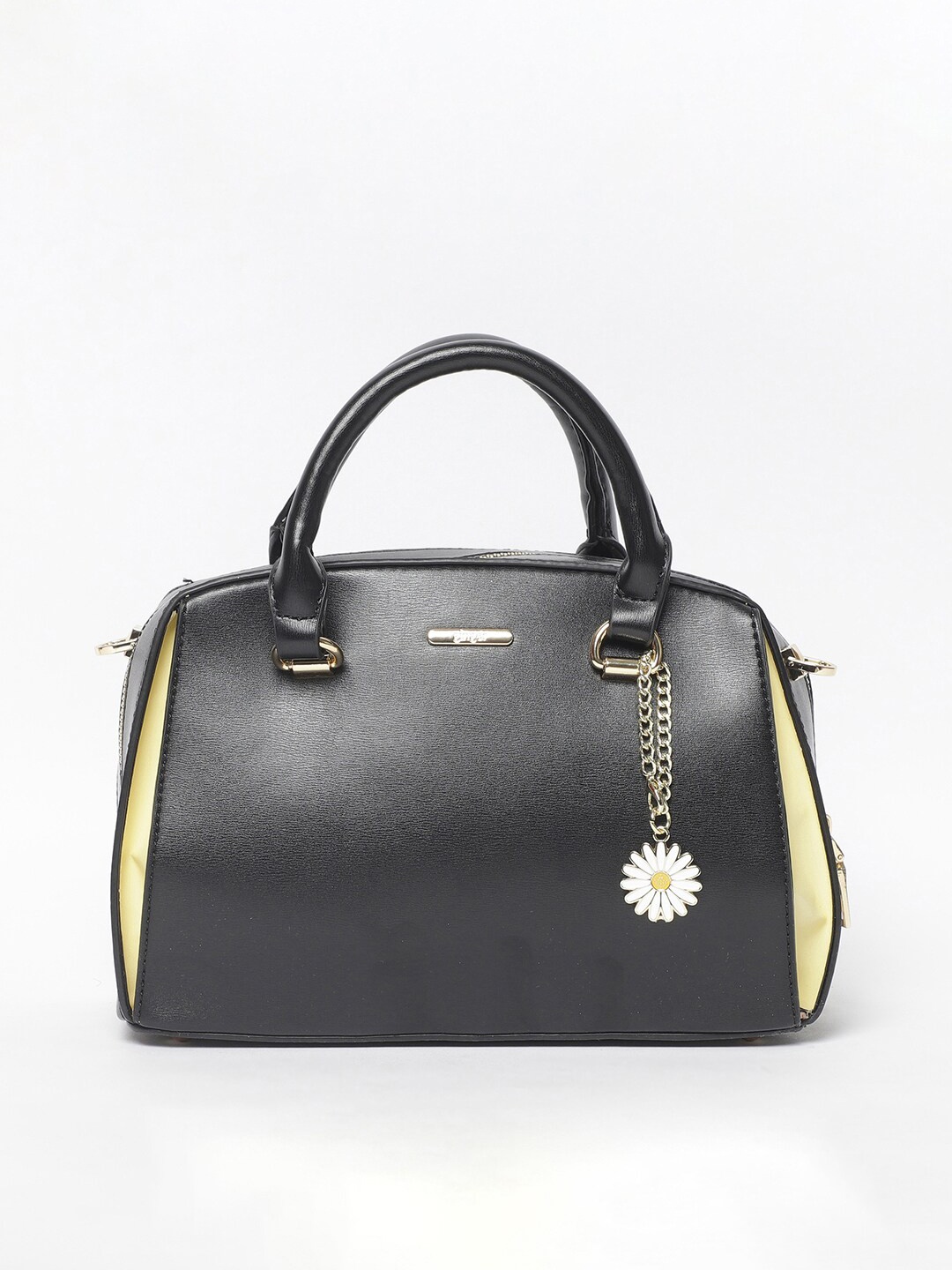 

Ginger by Lifestyle Black Solid Handheld Bag
