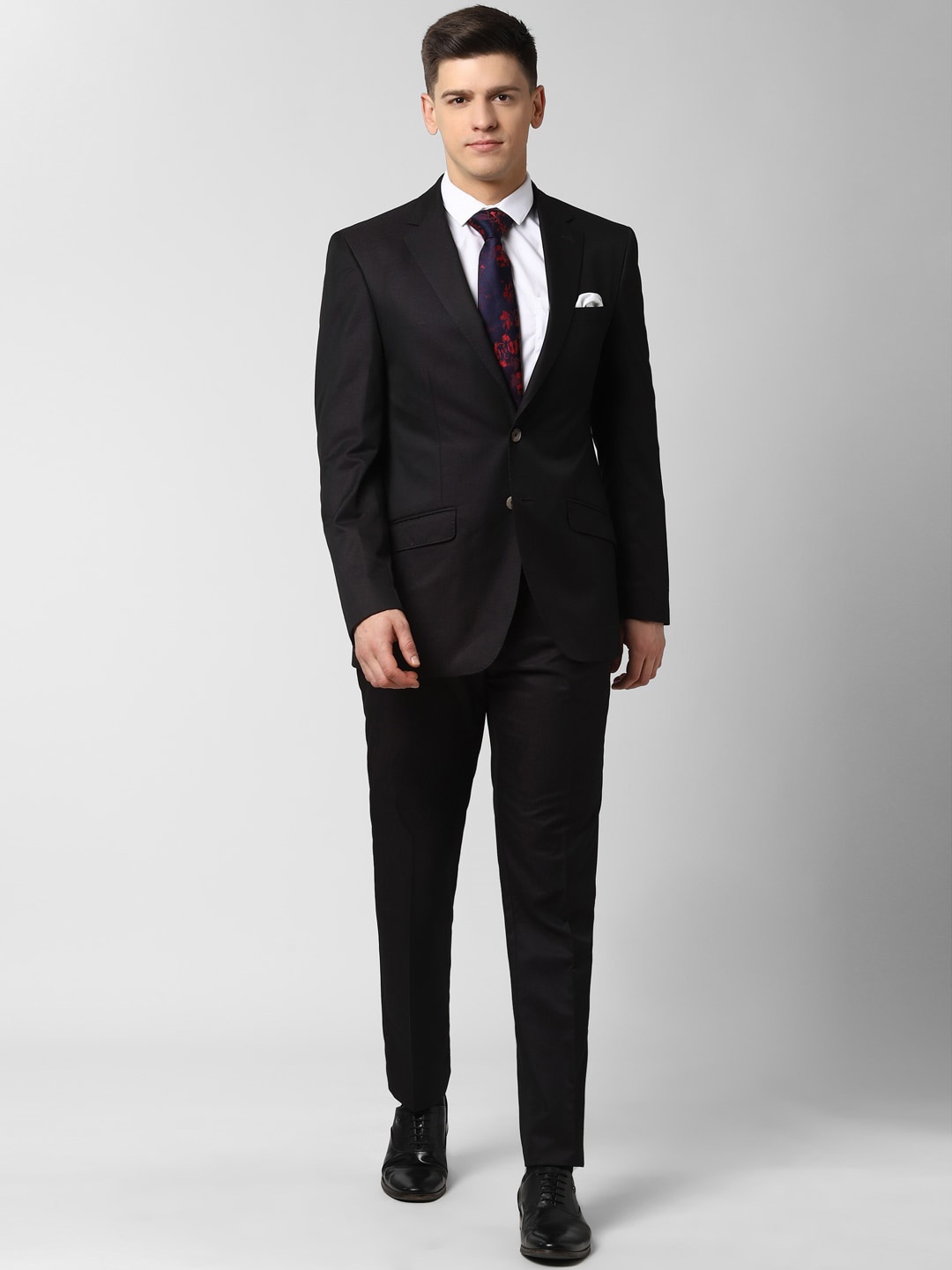 

Peter England Men Black Solid Slim-Fit Single-Breasted Two-Piece Formal Suit