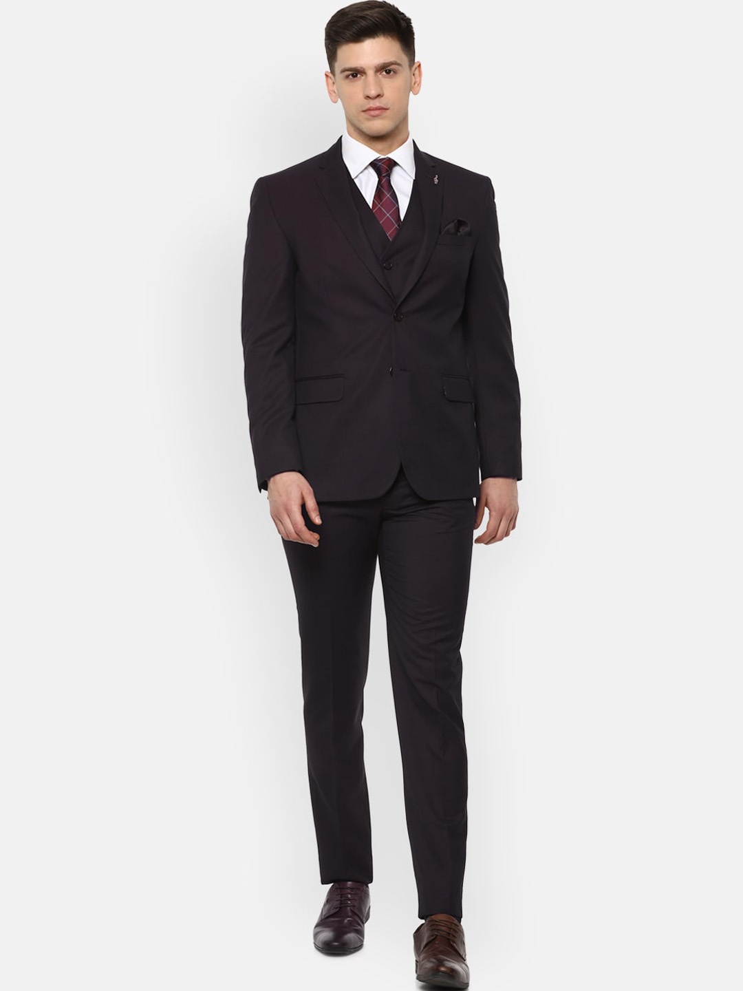 

Van Heusen Men Black Self-Design Slim-Fit 4 Piece Suit