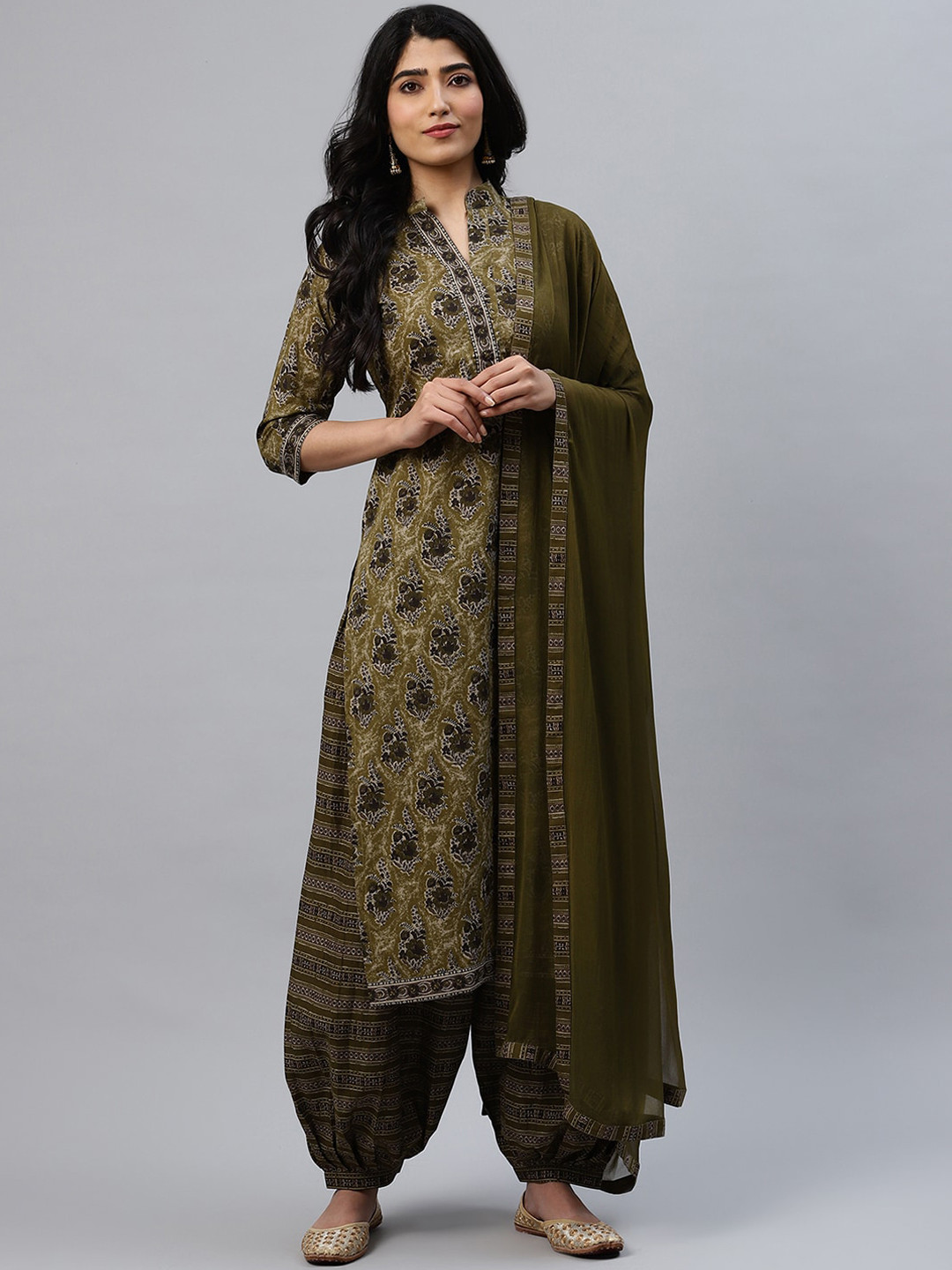 

Libas Women Green & Beige Printed Kurta with Patiala & Dupatta