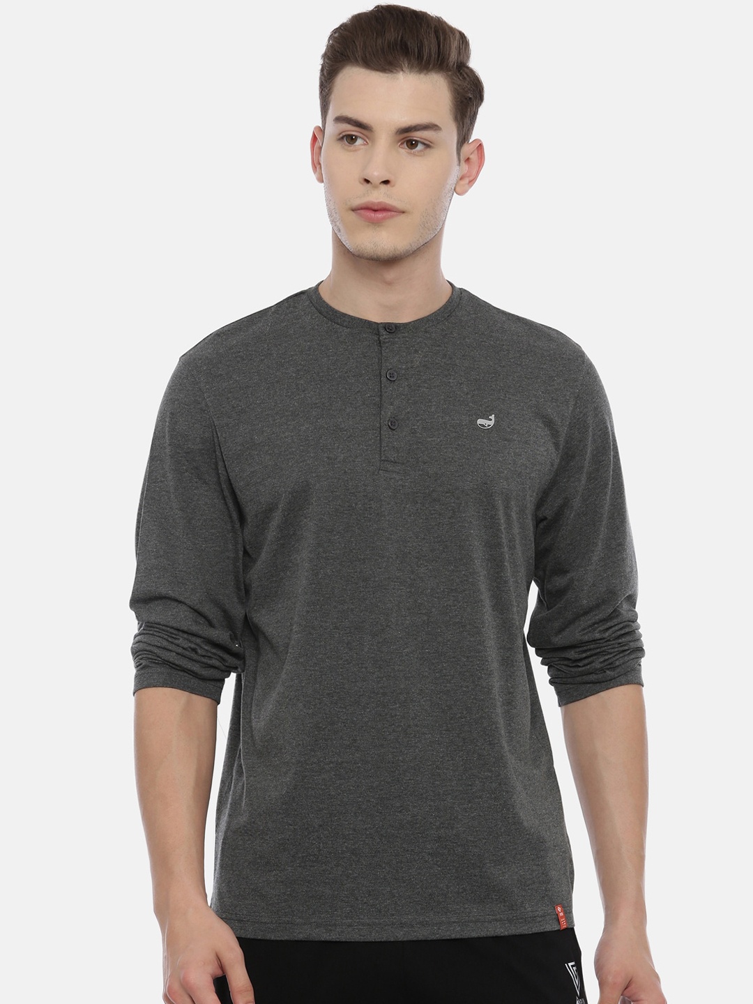 

3PIN Men Grey Solid Henley Neck T-shirt