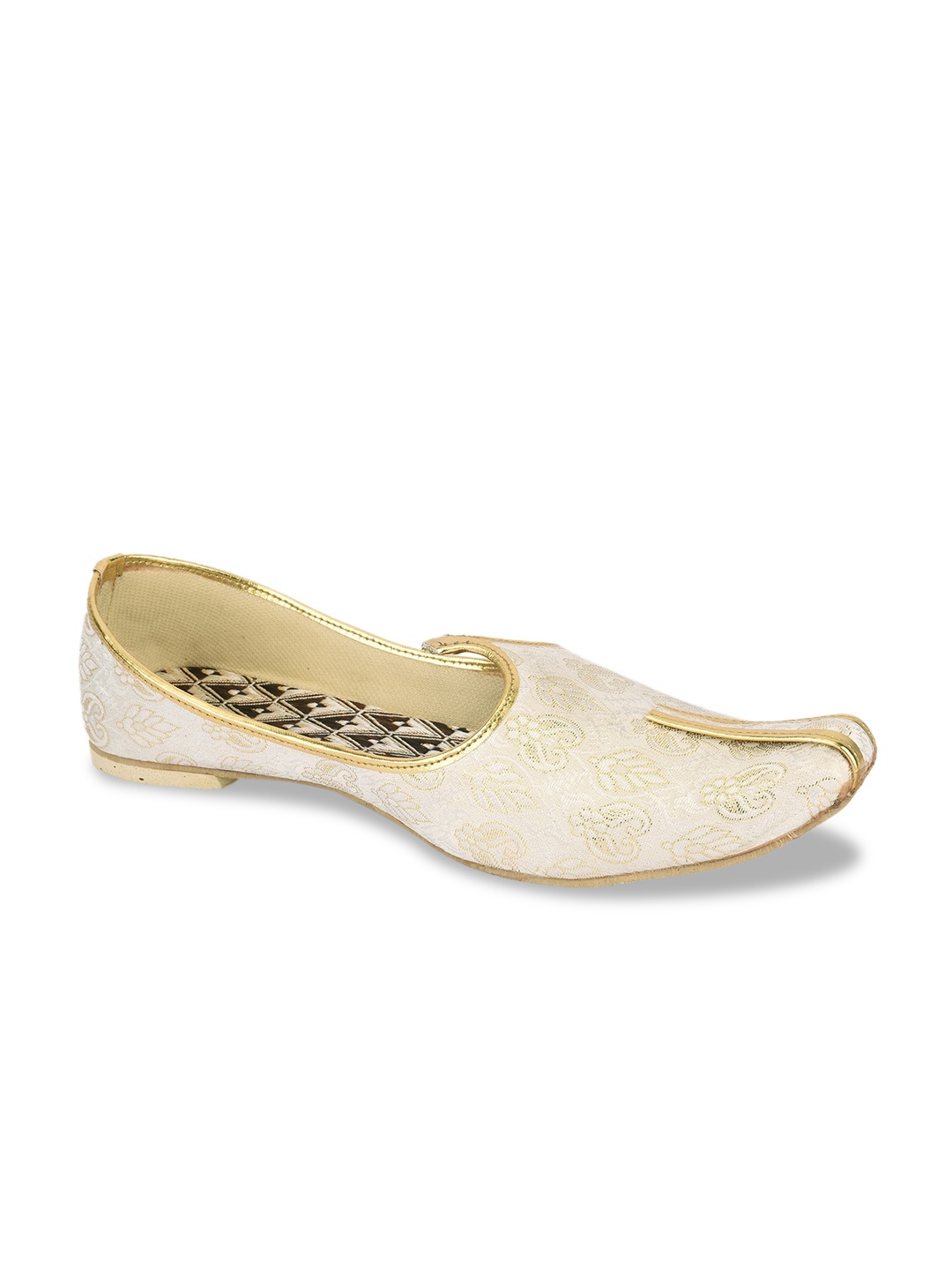 

DESI COLOUR Men Off-White & Gold-Toned Woven Design Mojaris