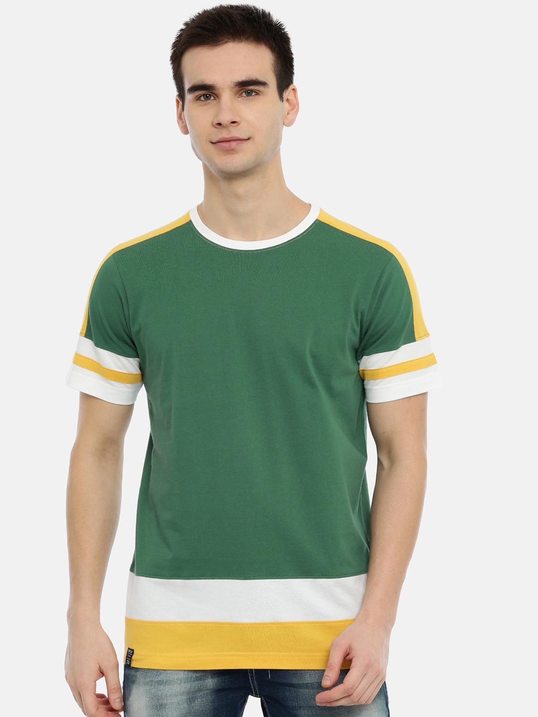 

3PIN Men Green Colourblocked Round Neck T-shirt