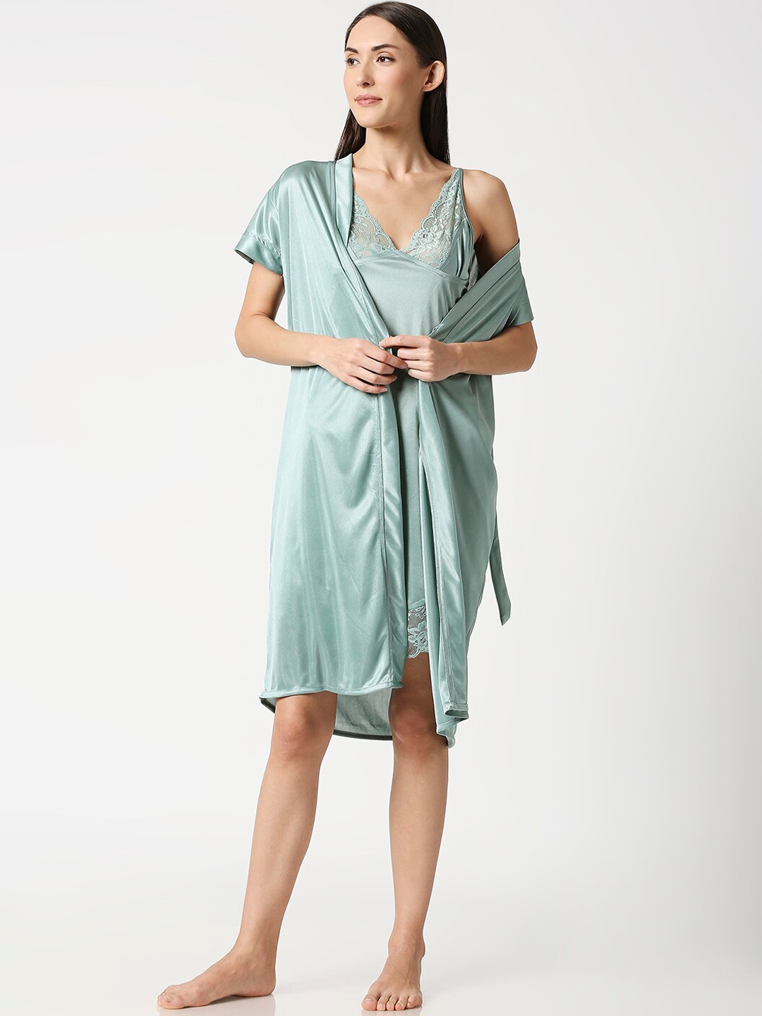 

AV2 Green Solid Satin Nightdress with Robe