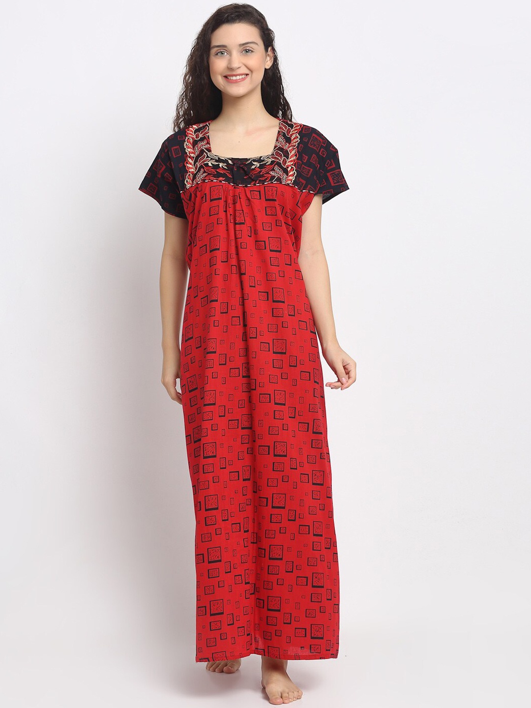 Secret Wish Red & Black Printed Nightdress