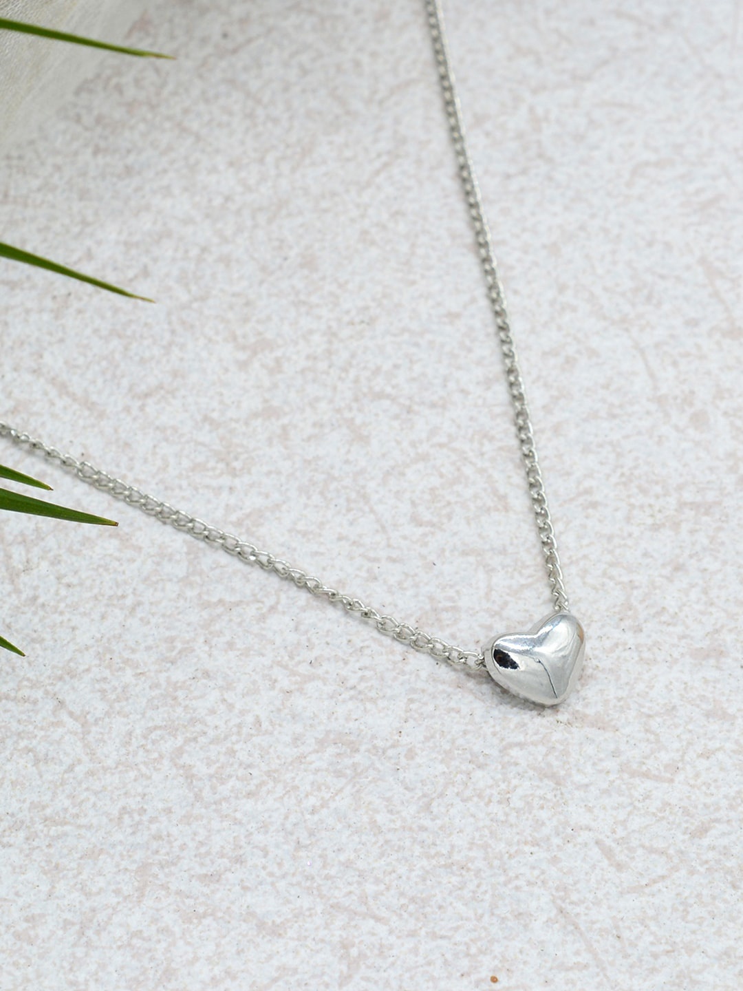 

Joker & Witch Minimal Heart Silver Pendant