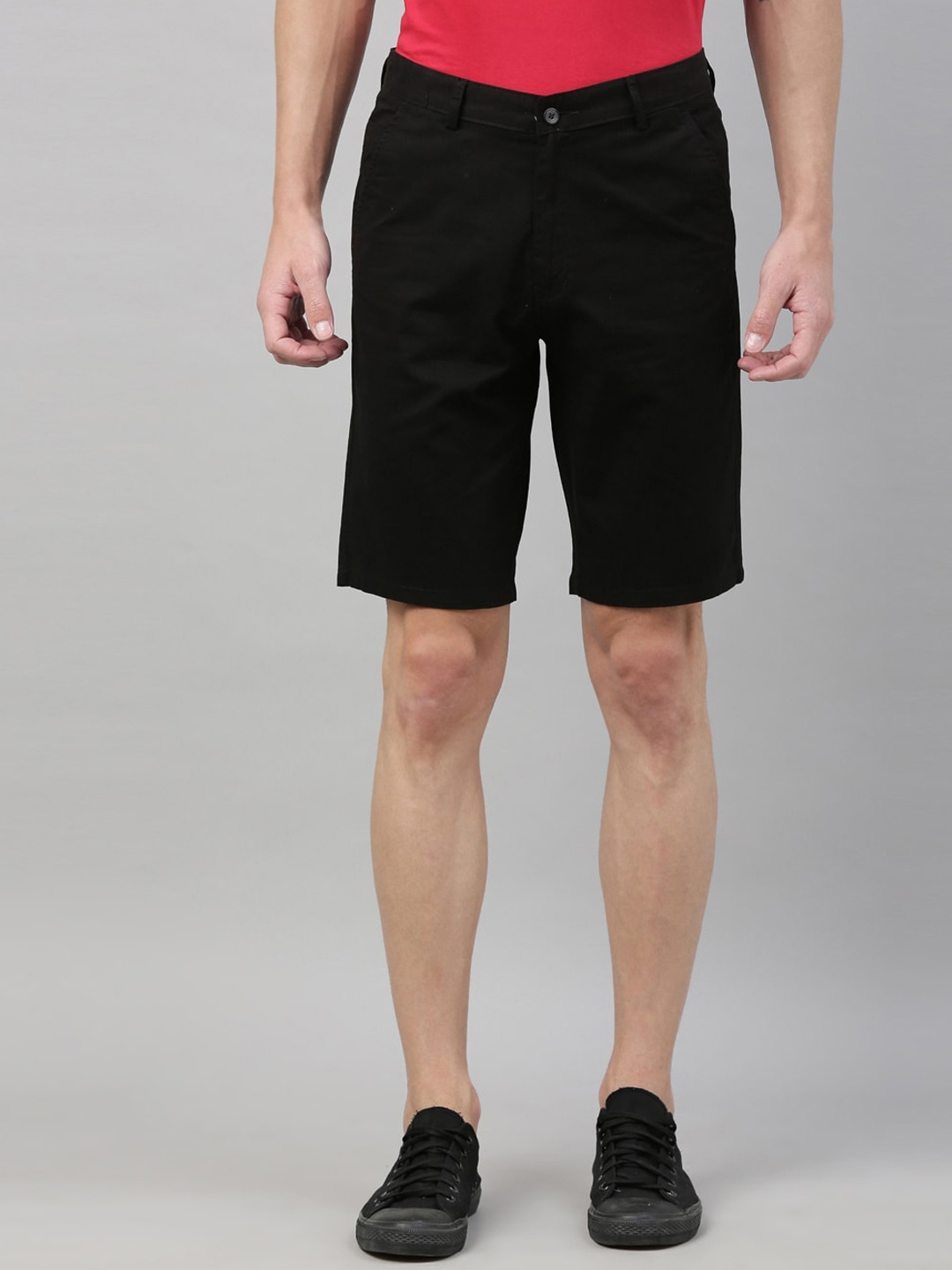 

Bushirt Men Black Solid Regular Fit Chino Shorts