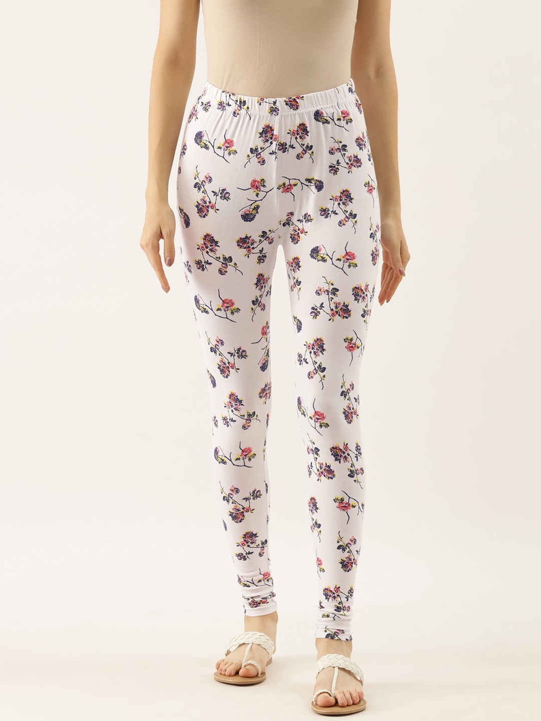 

Souchii Women White Printed Slim-Fit Churidar-Length Leggings