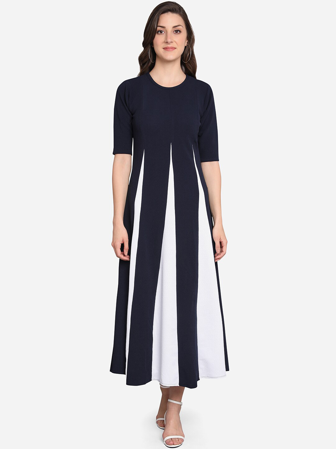 

PURVAJA Women White & Blue Solid Maxi Dress