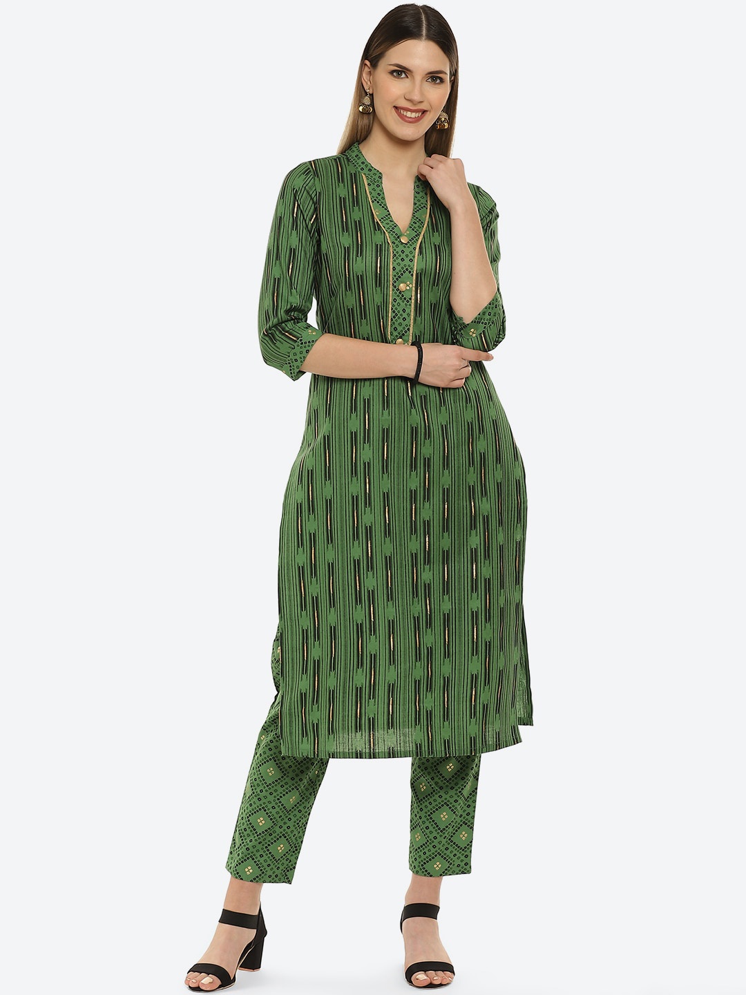 

Kurti's by Menka Women Green Printed Kurta with Trousers