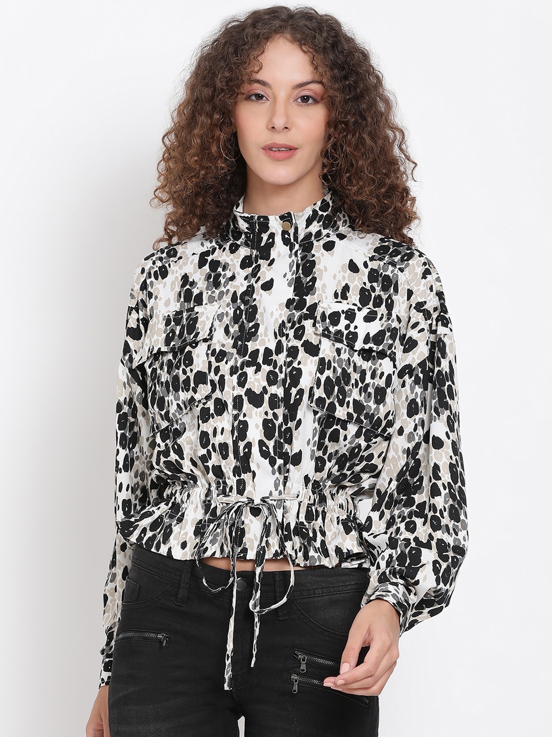 

Oxolloxo Women White & Black Printed Bomber Jacket