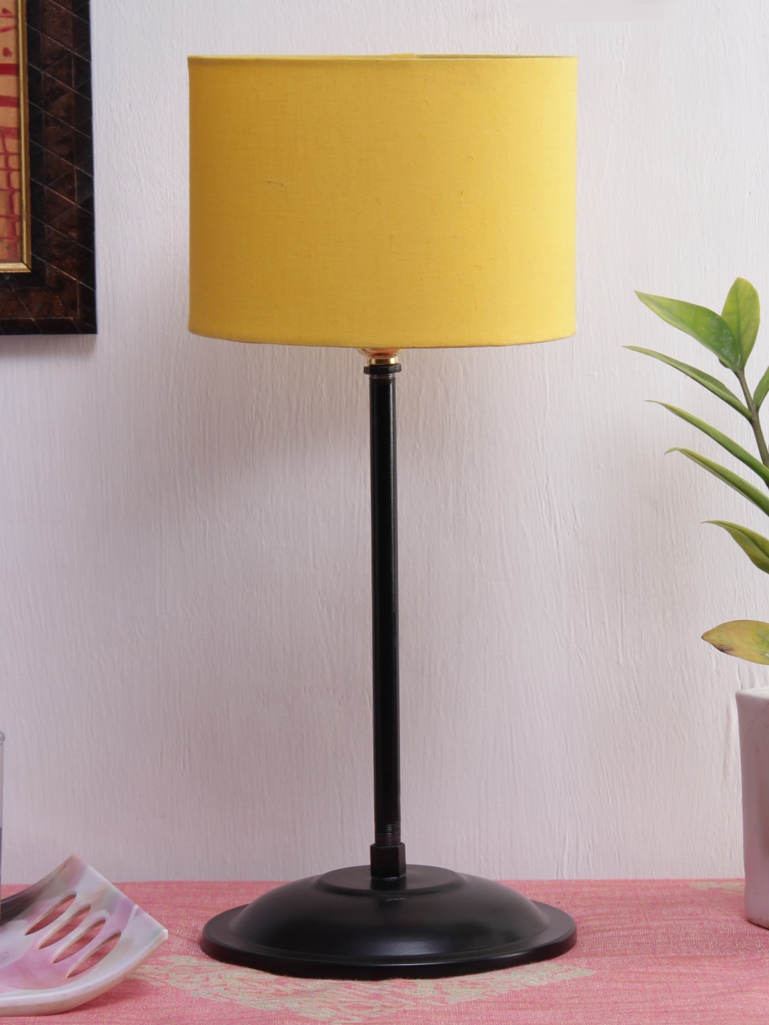 

Devansh Yellow & Black Solid Traditional Buffet Table Lamp with Shade