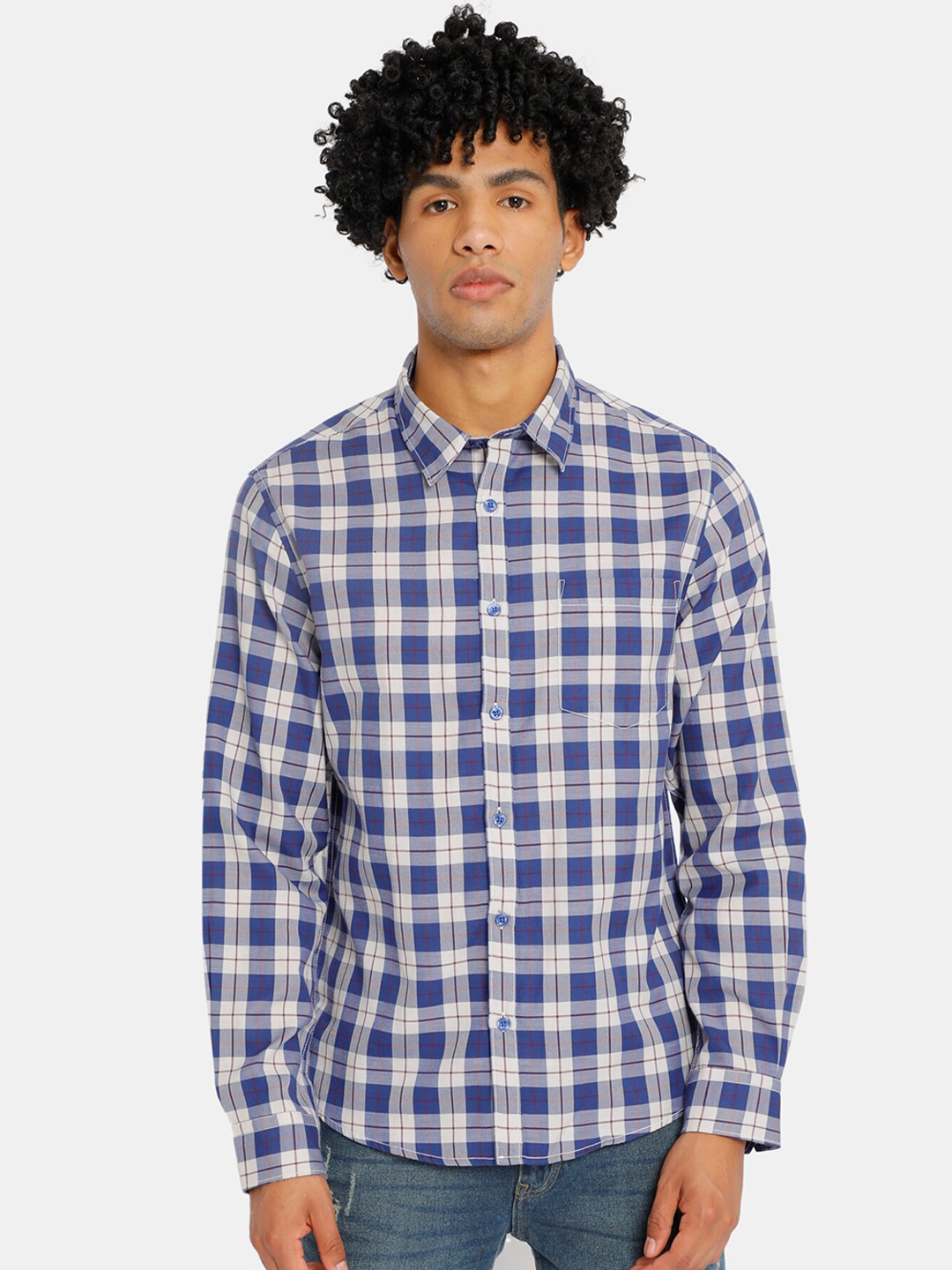 Ruggers Men Blue & White Regular Fit Checked Casual Shirt