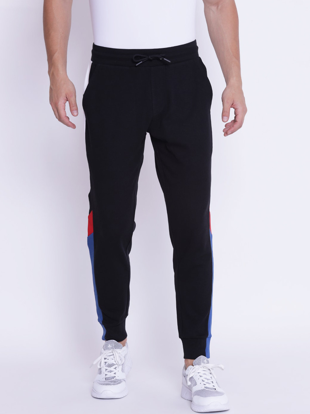 

Red Tape Men Black Solid Joggers