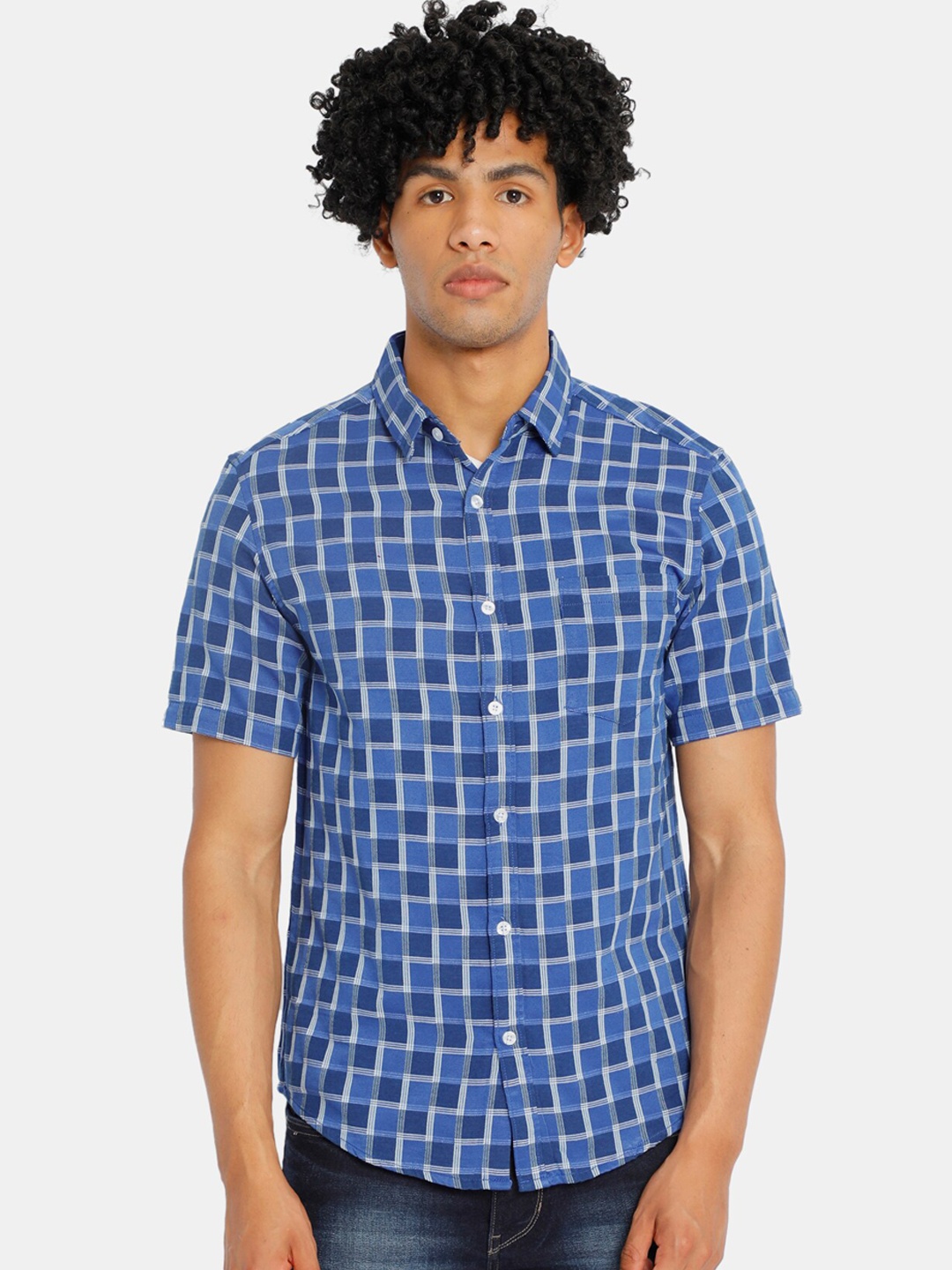 

Ruggers Men Blue & White Regular Fit Printed Cotton Casual Shirt
