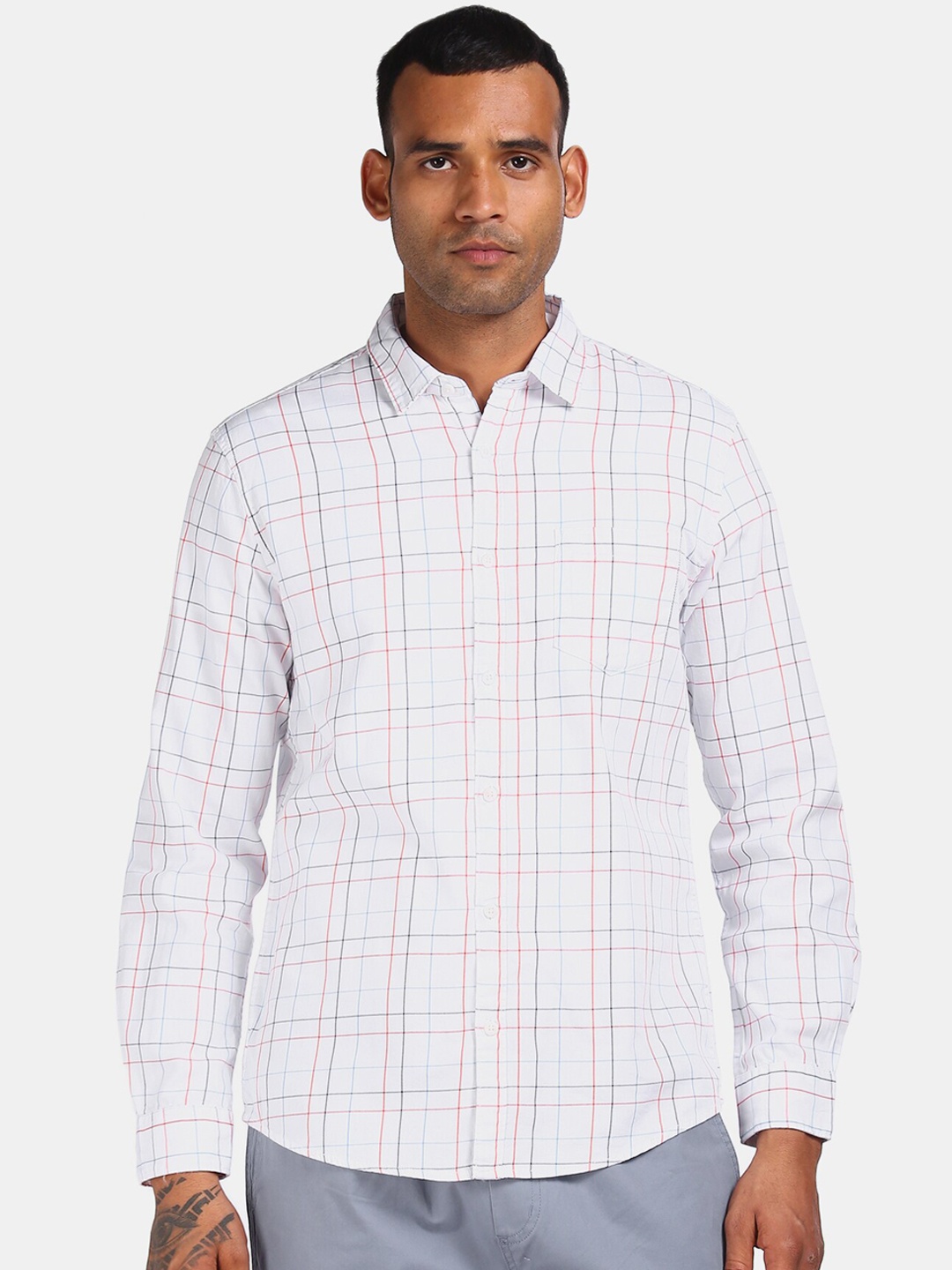 

Ruggers Men White Regular Fit Checked Casual Shirt