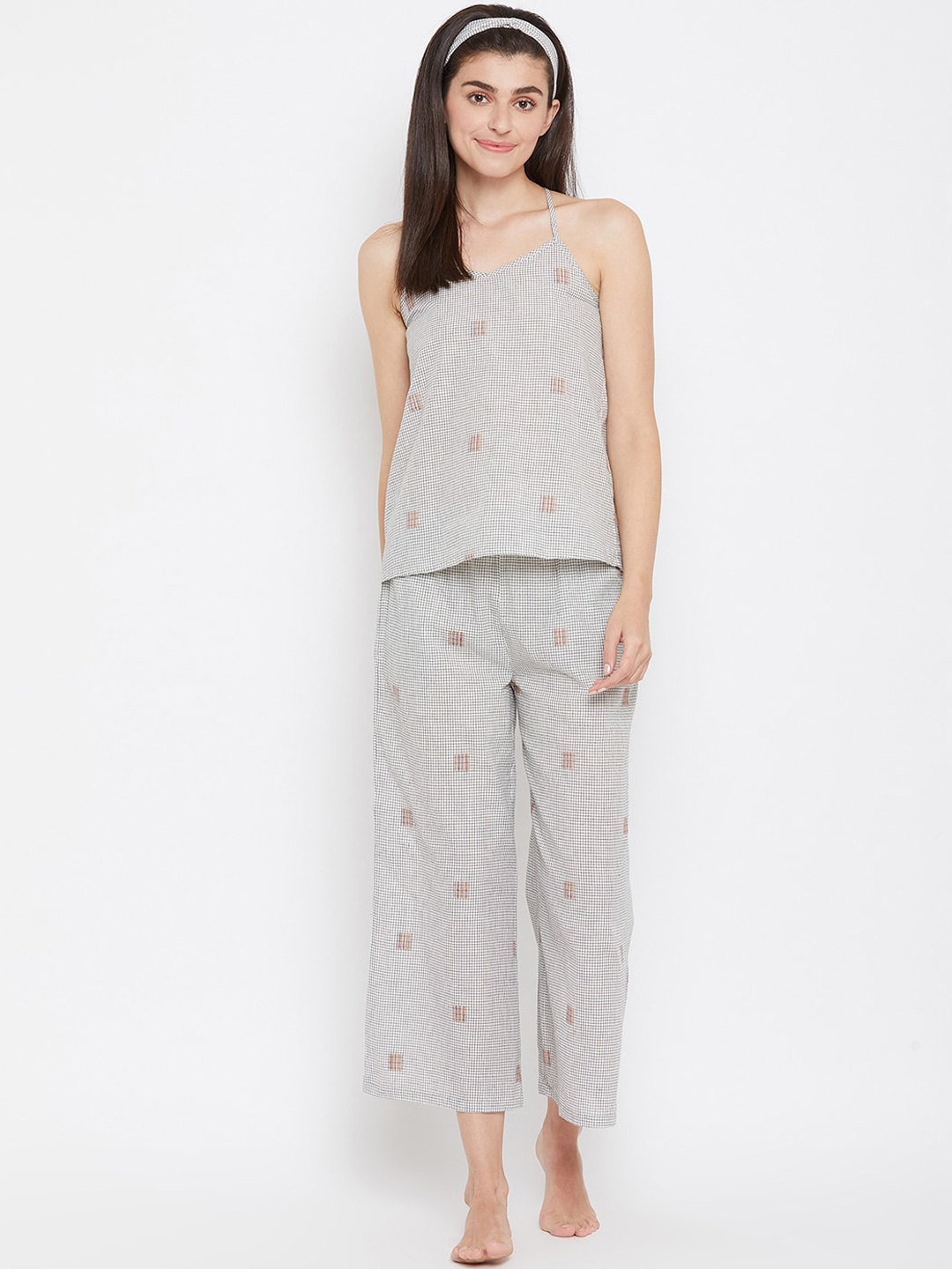 

Clovia Women White & Grey Checked Night Suit