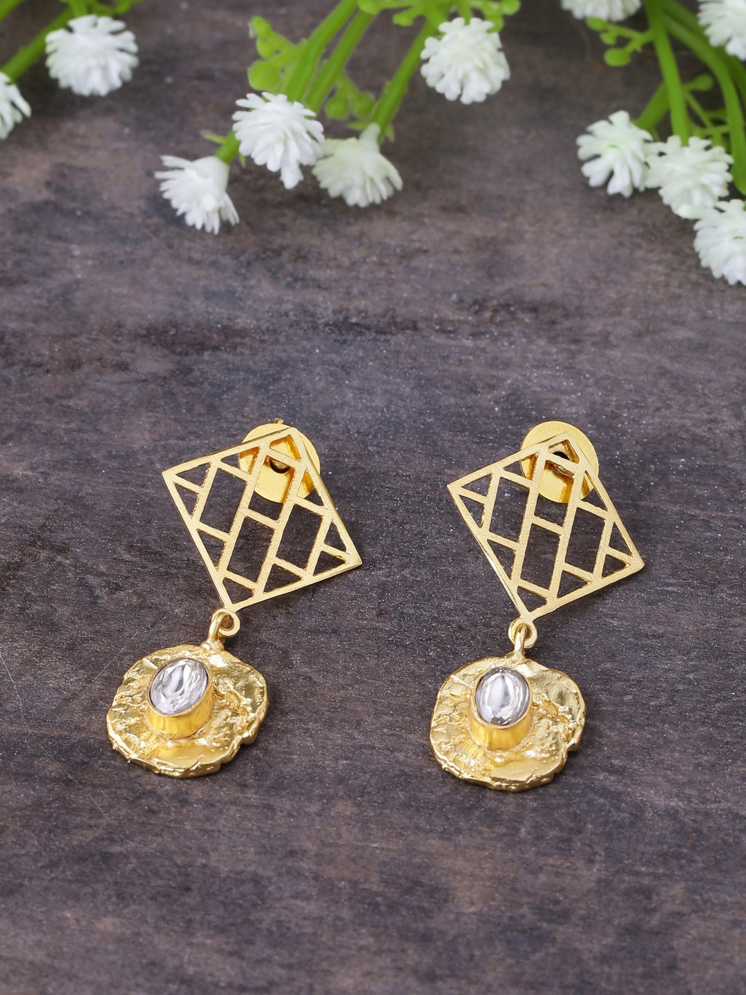 

Shoshaa Gold-Toned Geometric Drop Earrings