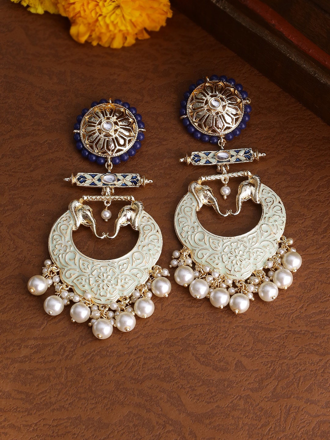 

Shoshaa Gold-Toned Contemporary Chandbalis