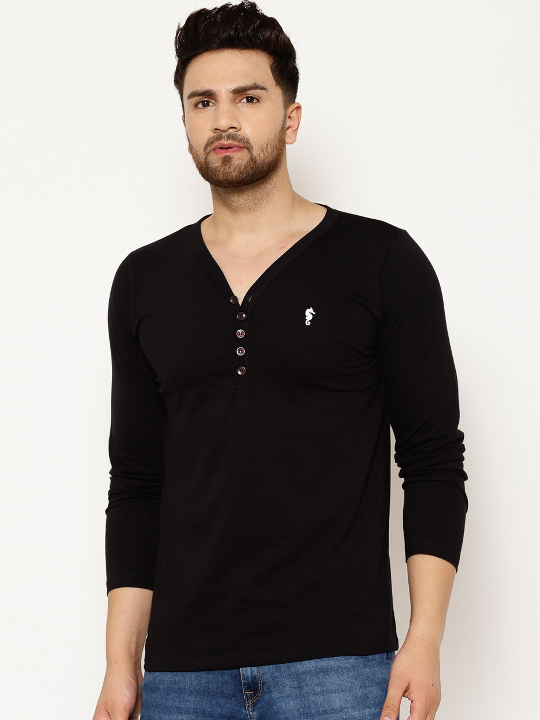 

EPPE Men Black Solid Henley Neck T-shirt