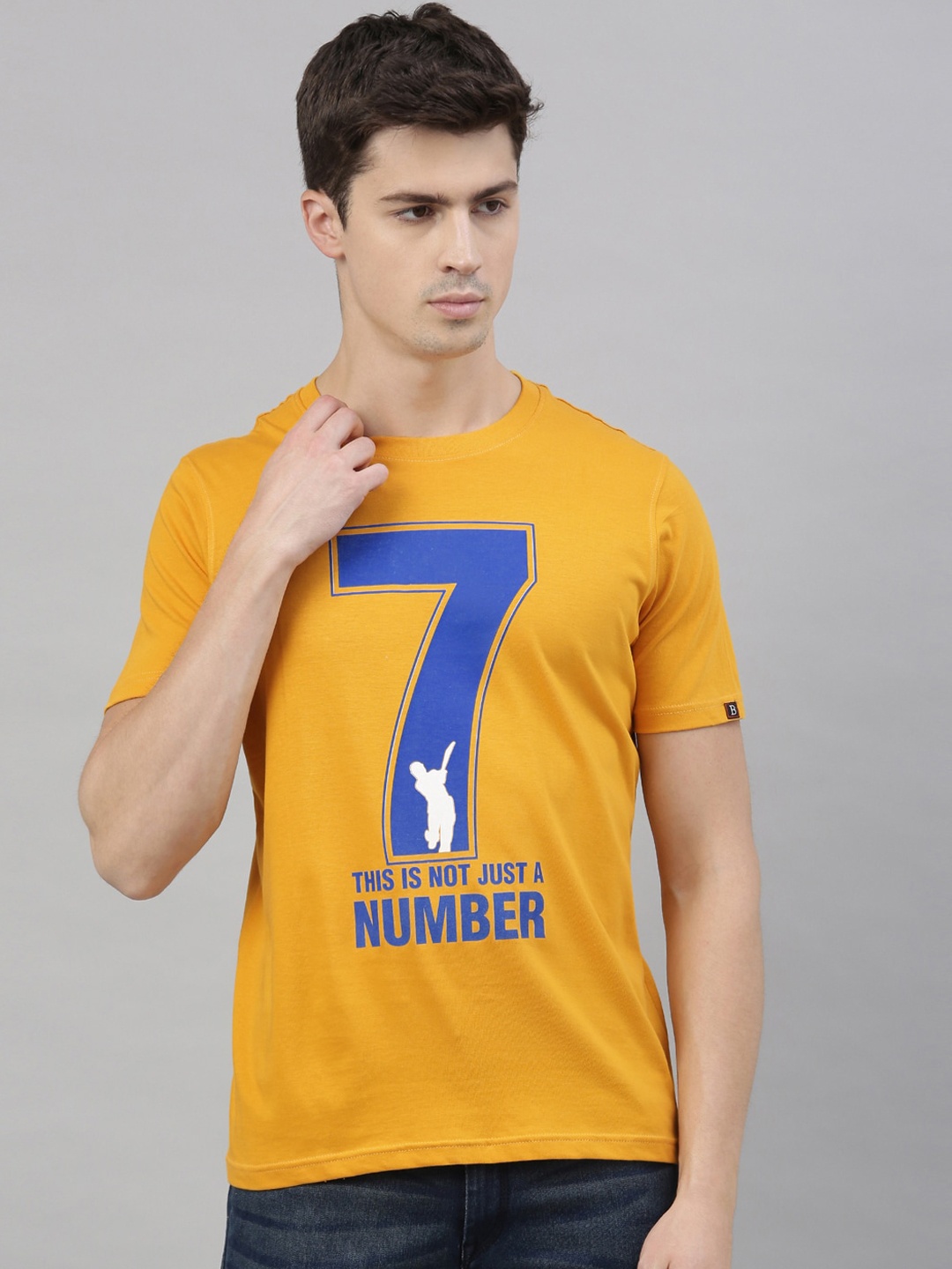 

Bushirt Men Mustard Printed Round Neck T-shirt