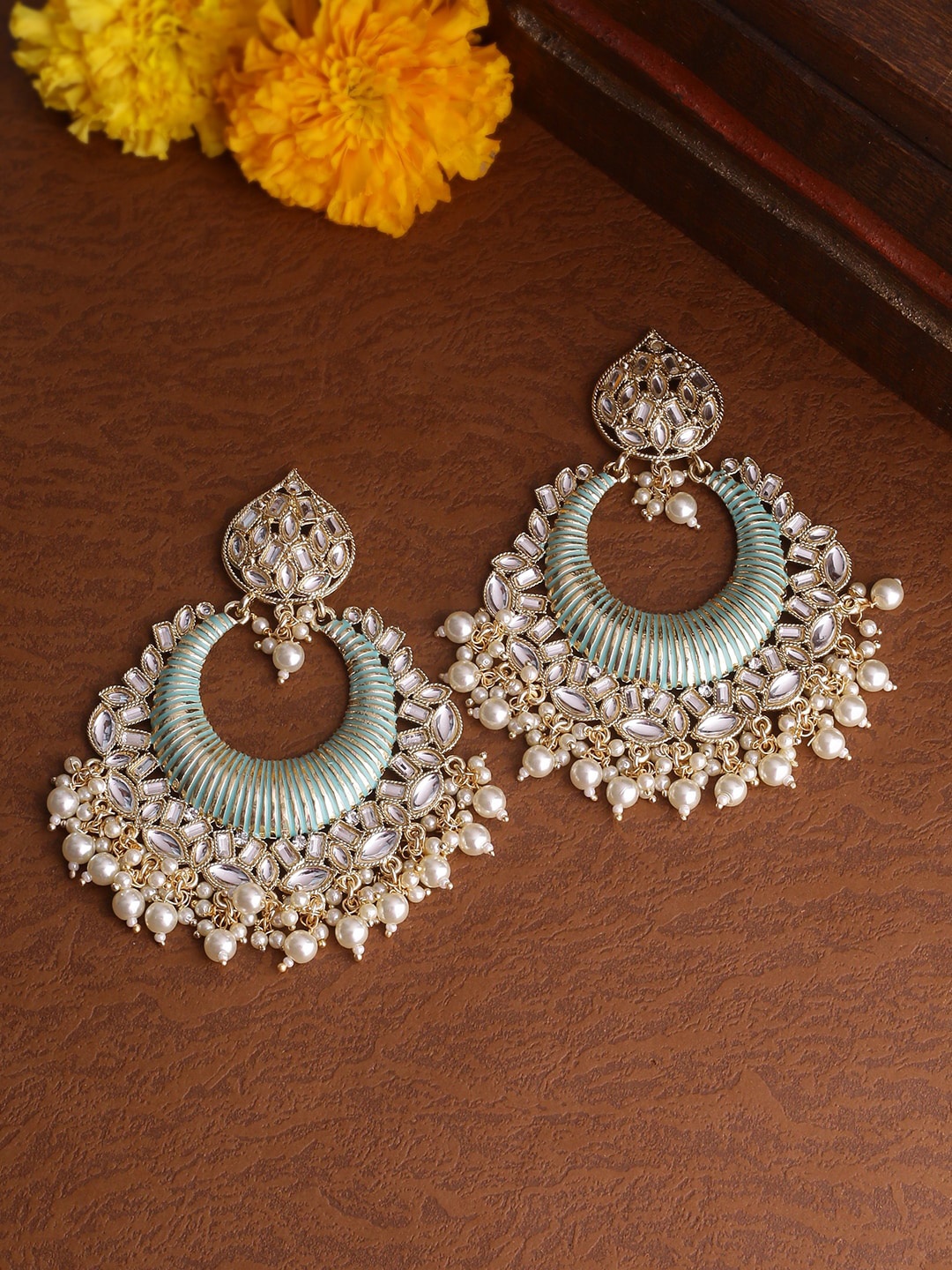 

Shoshaa Sea Green & Gold-Plated Classic Chandbalis