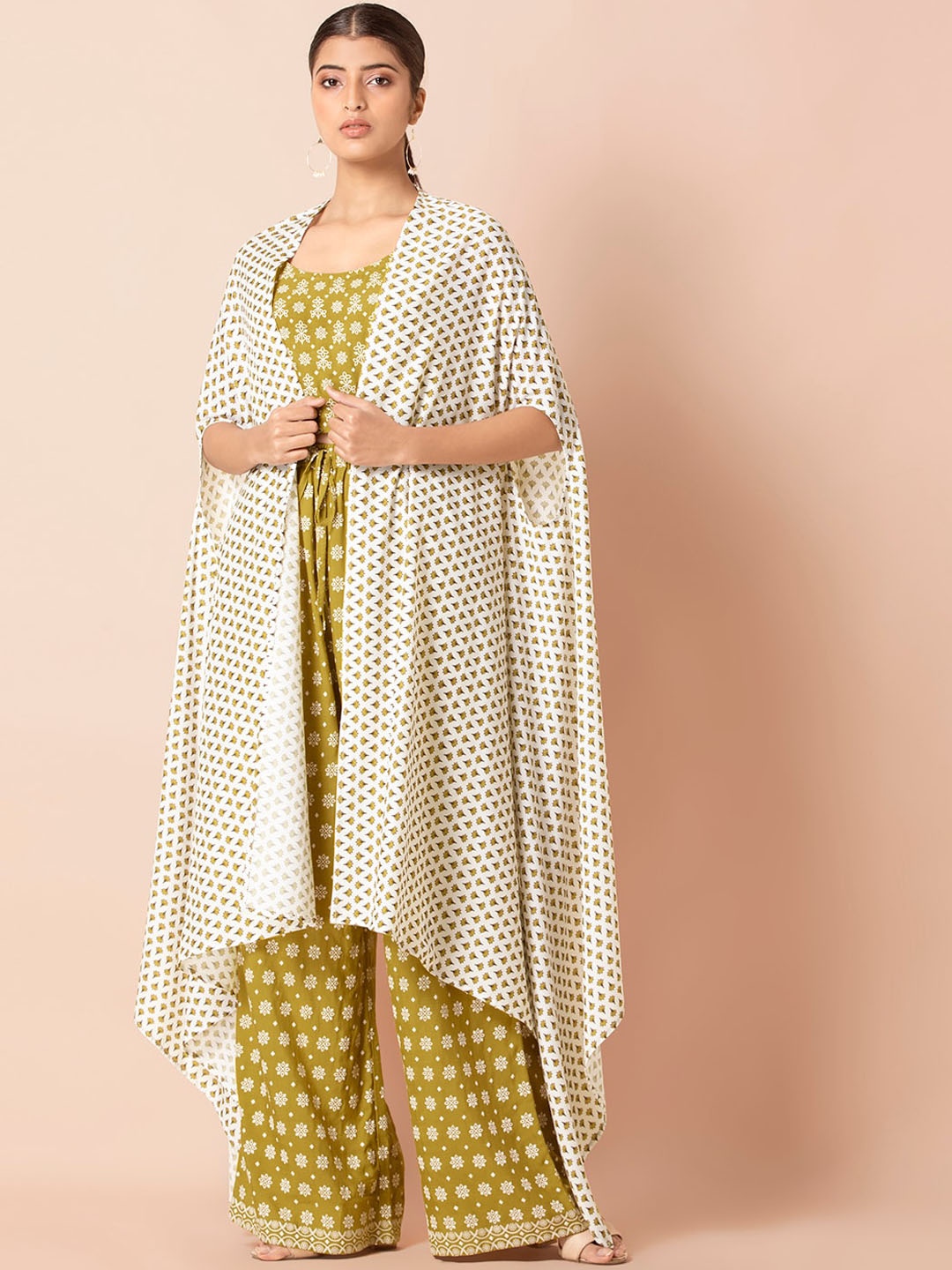 

INDYA Women White & Green Printed Open Front Fusion Shrug