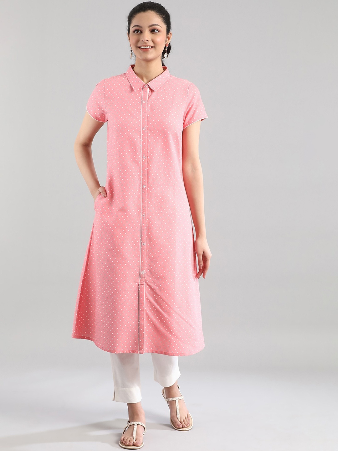 AURELIA Women Peach-Coloured & White Geometric Printed Kurta