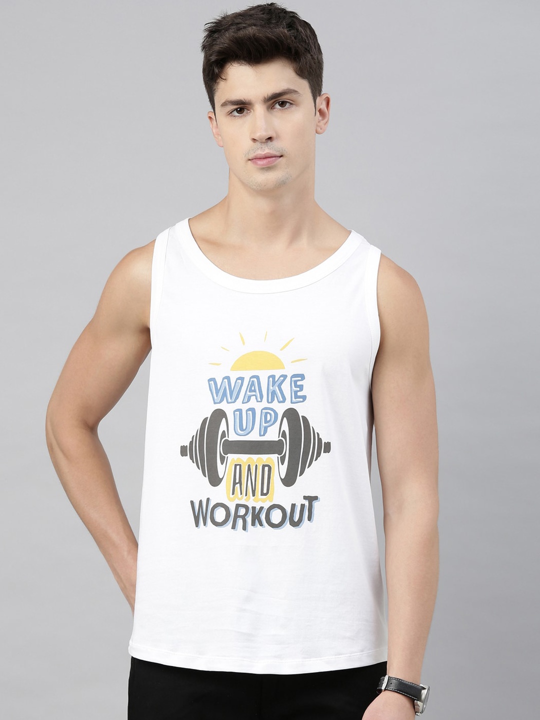 

Bushirt Men White Printed Round Neck T-shirt