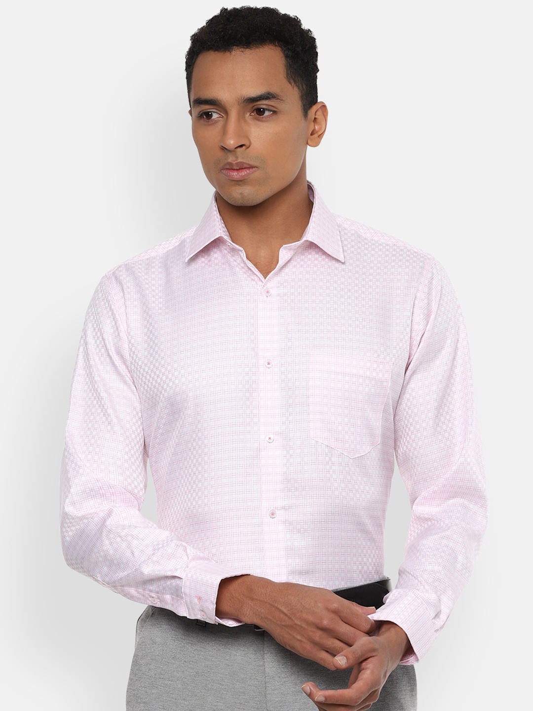 

Van Heusen Men Pink Regular Fit Printed Cotton Formal Shirt