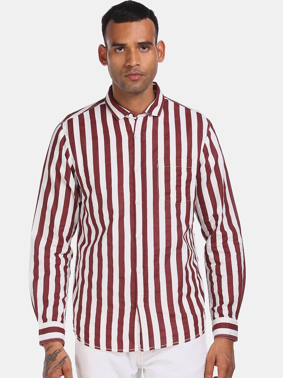 

Cherokee Men Brown & White Regular Fit Striped Cotton Casual Shirt