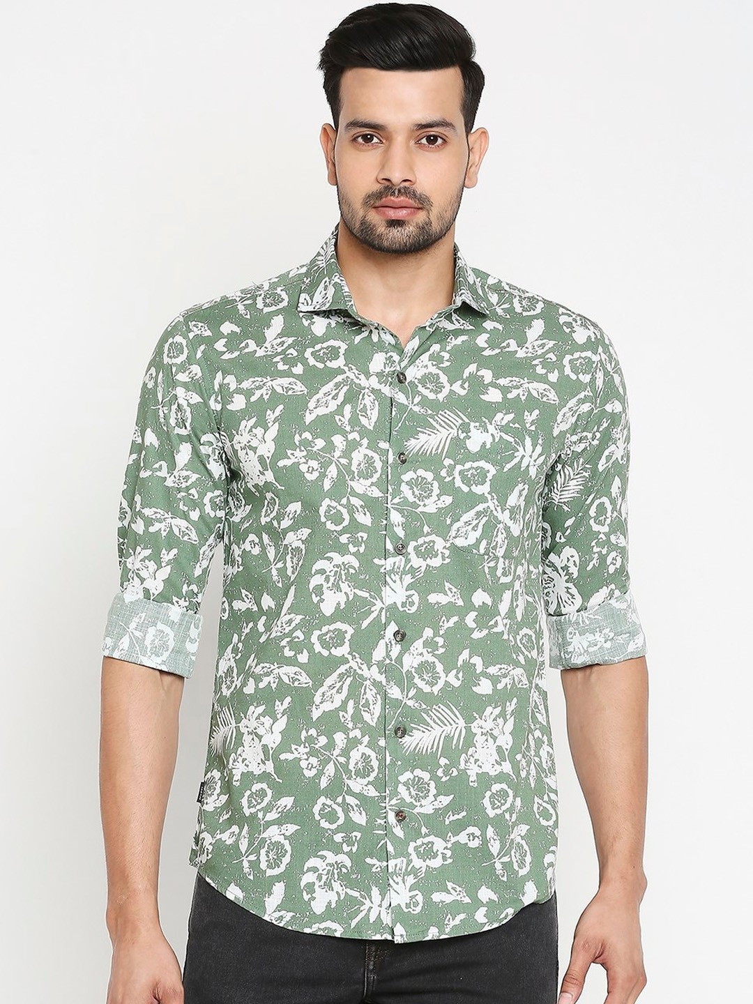 

Mufti Men Olive Green & White Slim Fit Printed Cotton Casual Shirt