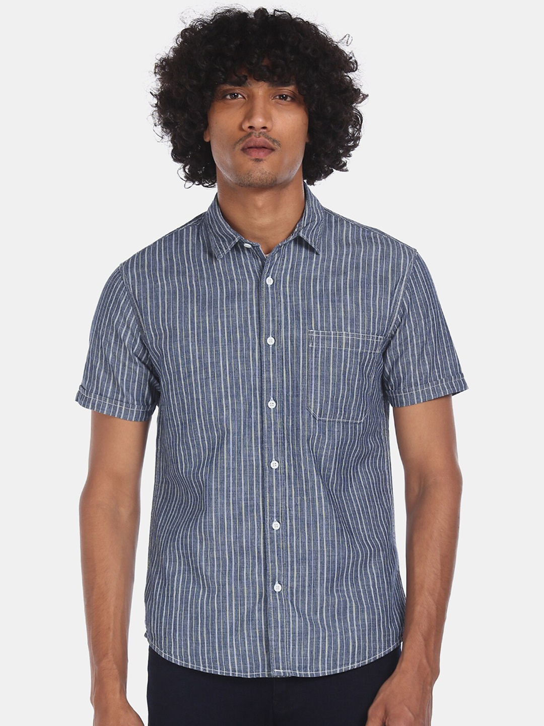 

Cherokee Men Blue & White Regular Fit Striped Casual Shirt