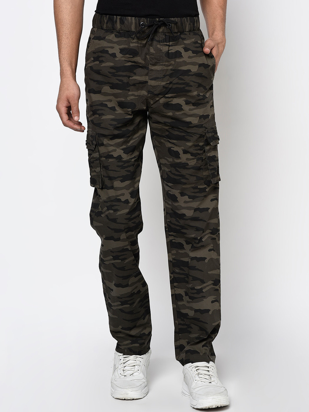 

Octave Men Olive Green & Brown Camouflage Print Cargos