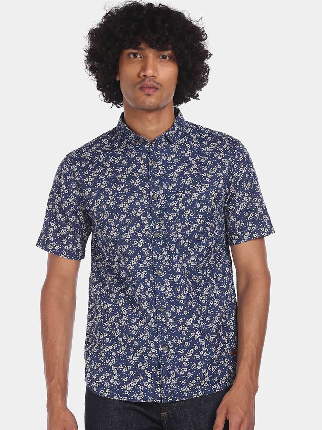 

Cherokee Men Navy Blue Regular Fit Printed Casual Shirt