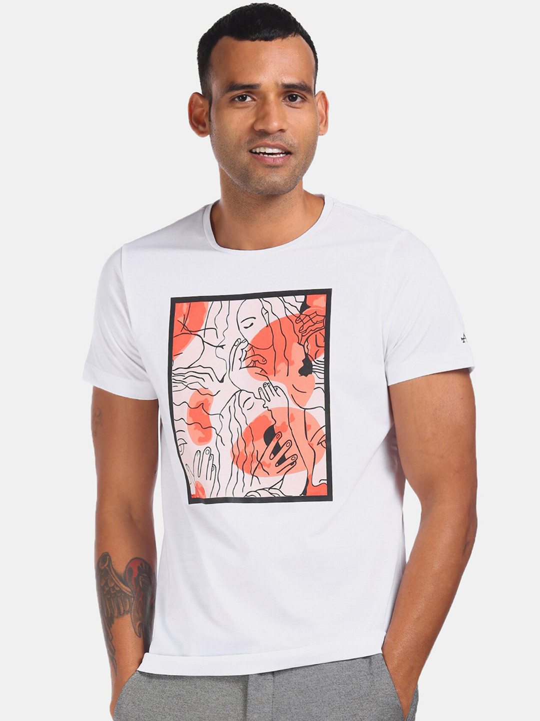 

Arrow New York Men White Printed Round Neck Cotton Pure Cotton T-shirt
