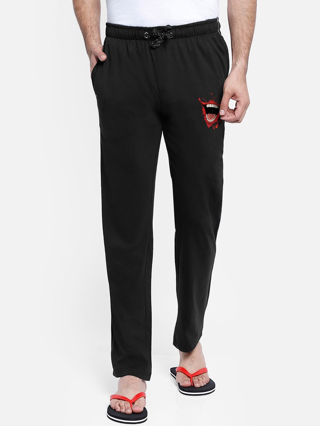 

Free Authority Men Black Joker Printed Lounge Pants