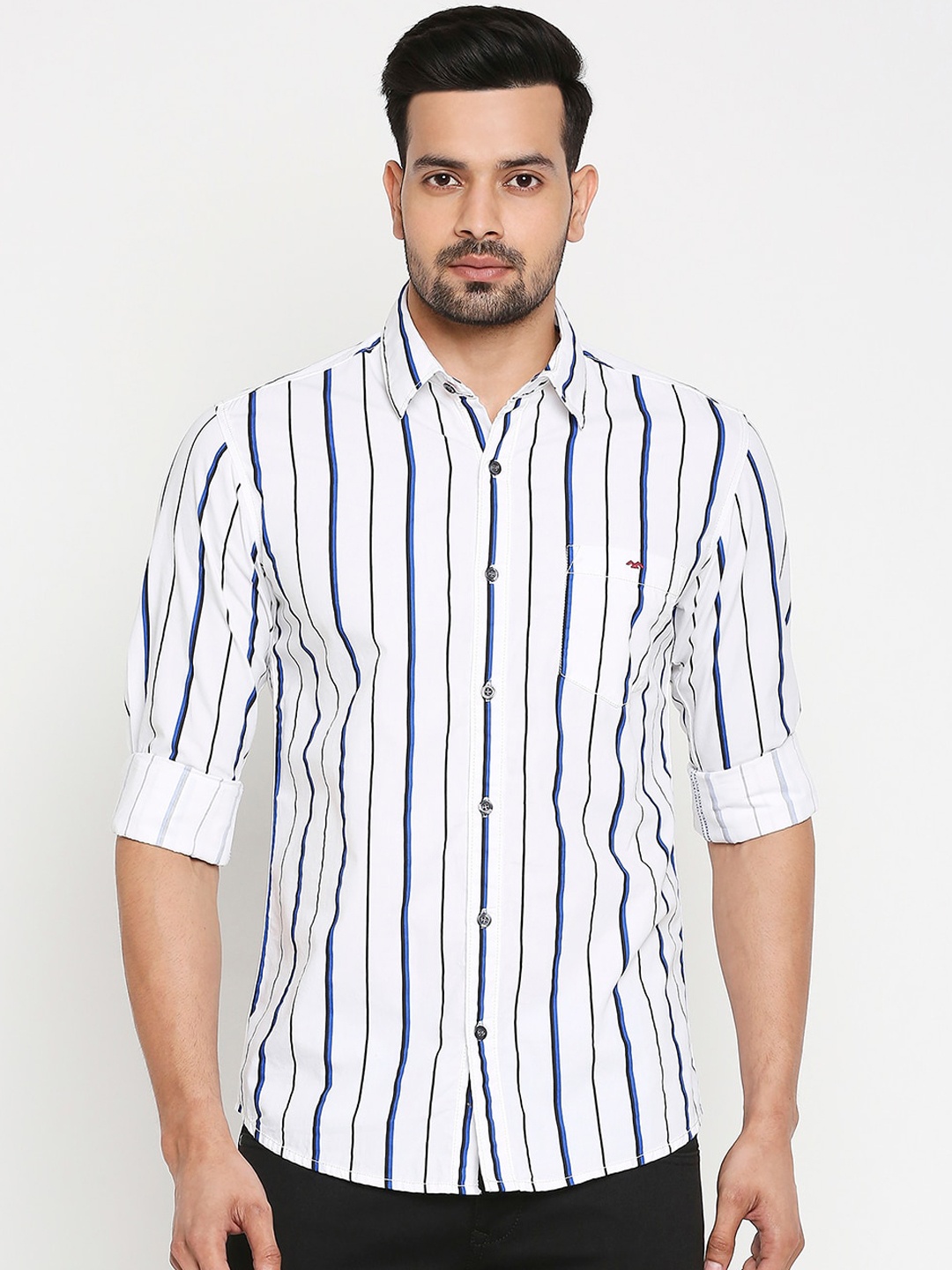 

Mufti Men White Slim Fit Striped Casual Shirt