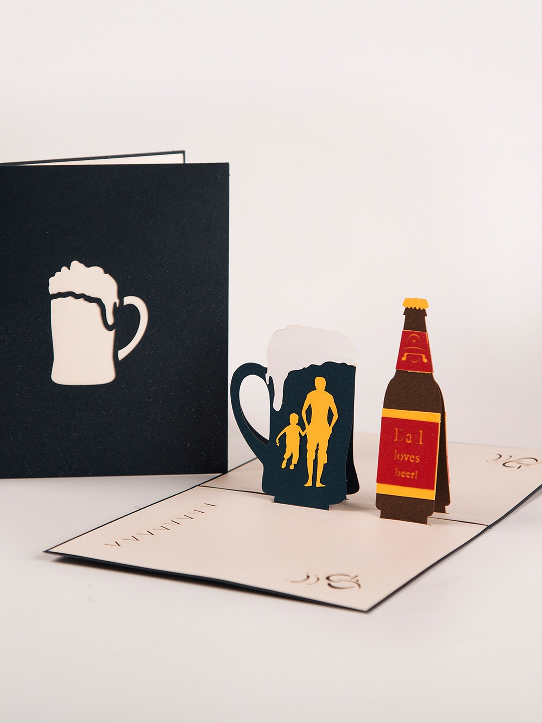 

Bigsmall Unisex Navy Blue & White Daddy Beer Pop up Card